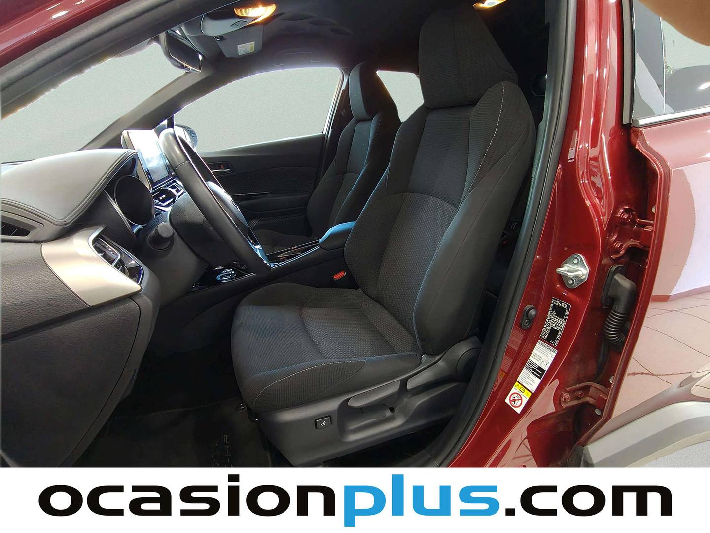 Foto asientos traseros Toyota C-HR Toyota C-HR 1.8 125H Advance (122 CV)