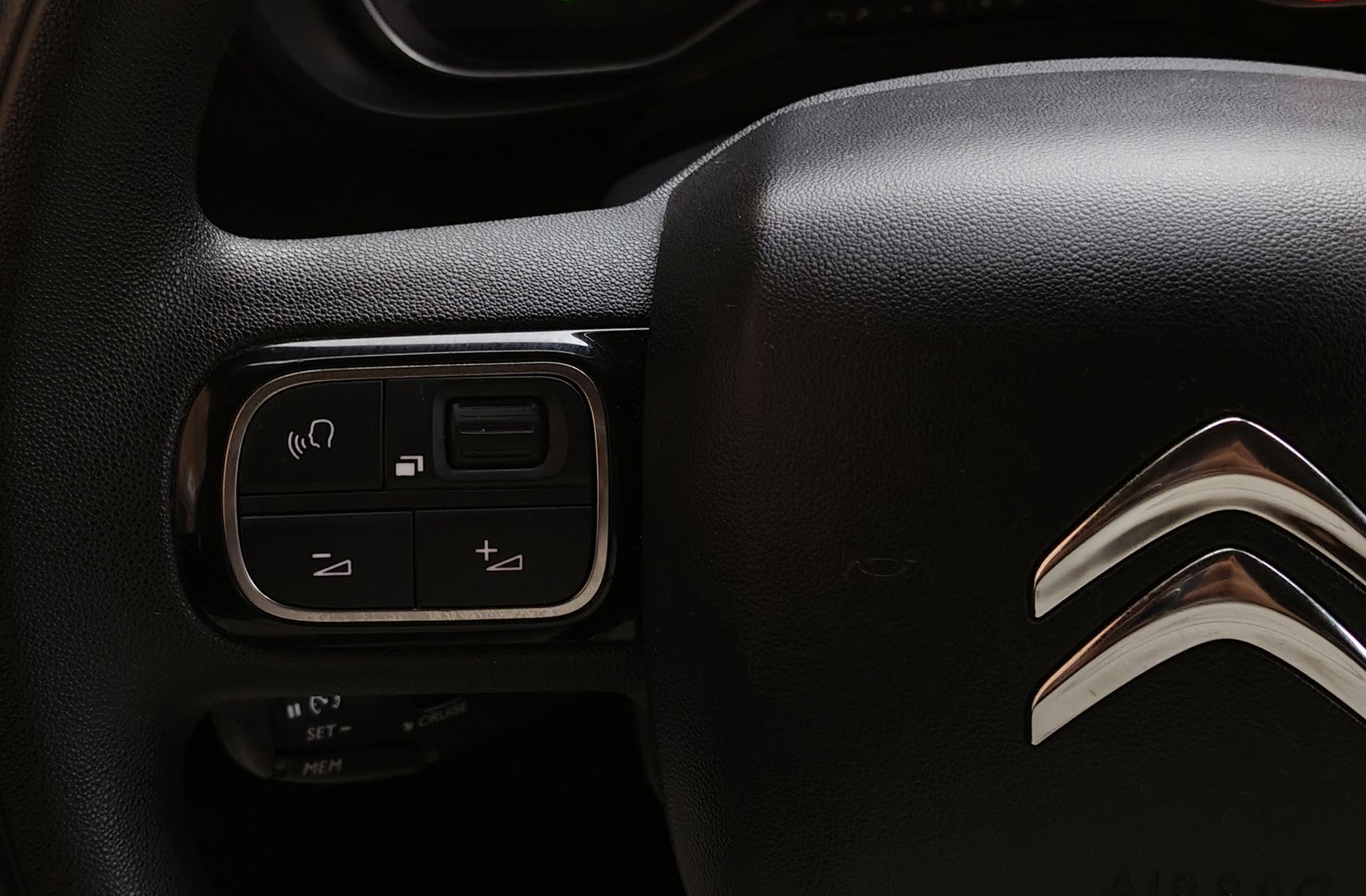Citroën Berlingo BlueHDi 130 Talla M Shine - foto 27