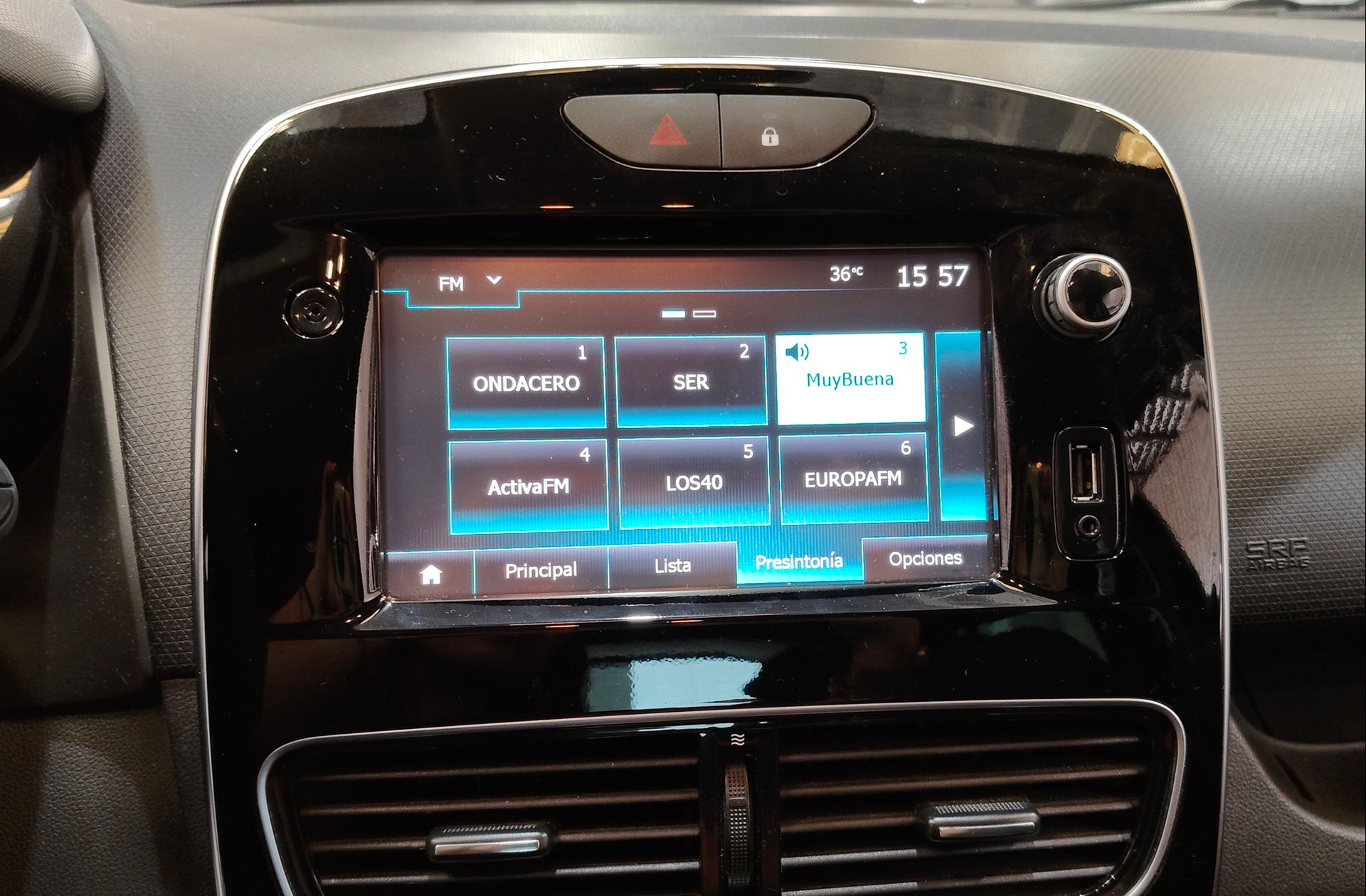 Renault Clio Limited Energy TCe - foto 32