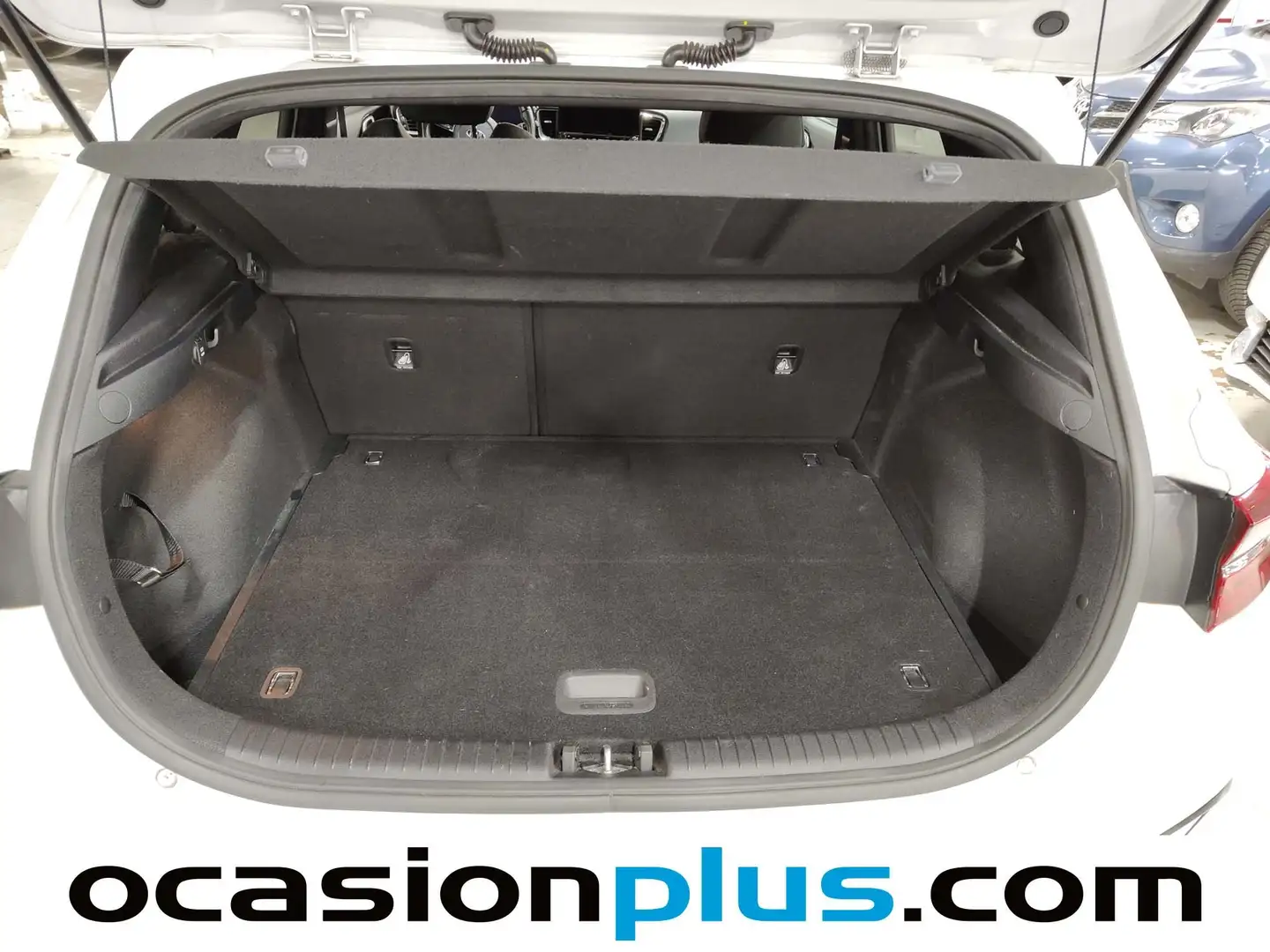 Foto KIA Ceed Kia Ceed 1.6 T-GDi GT (204 CV)