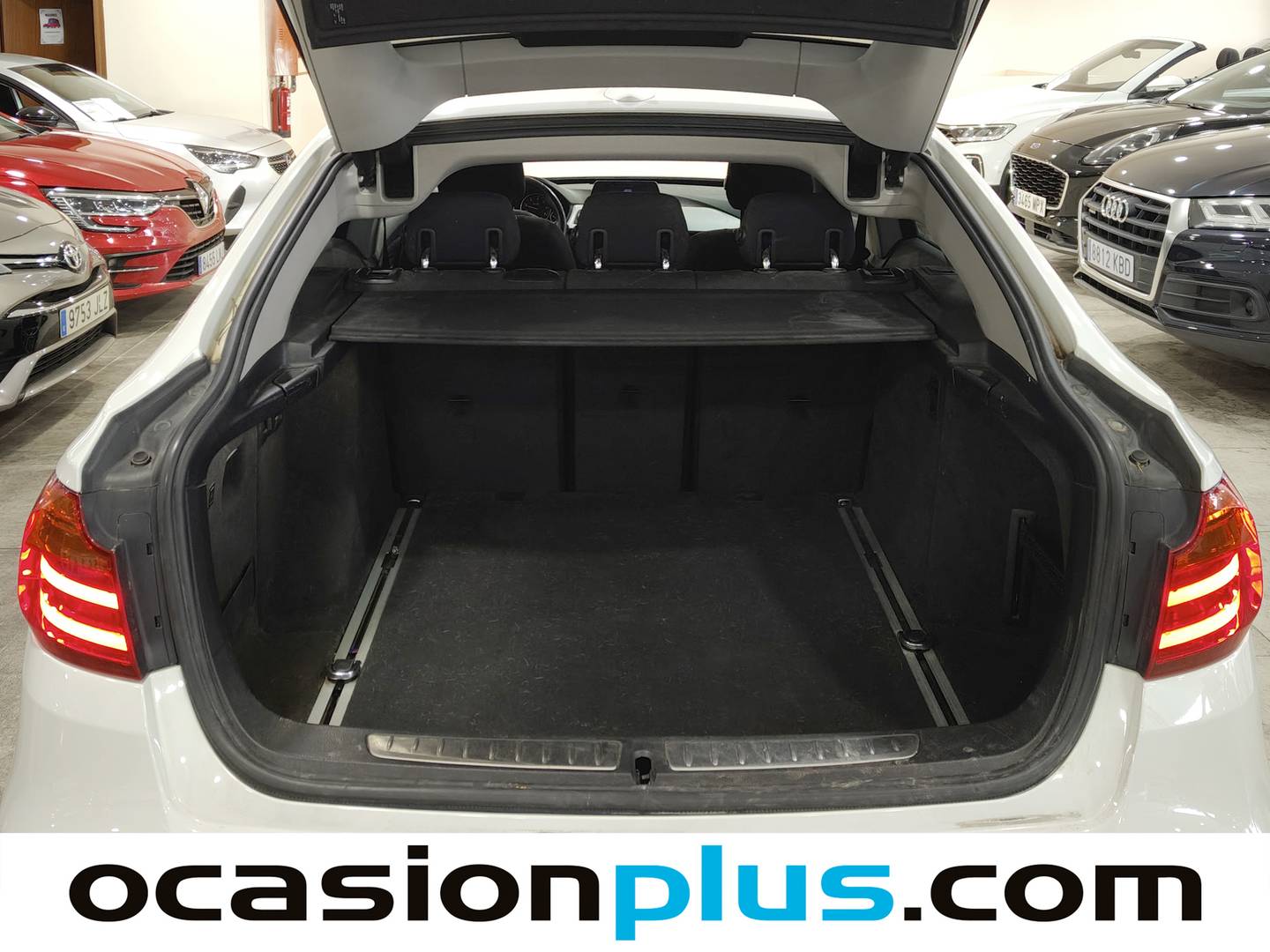 Fotos maletero BMW Serie 3 BMW Serie 3 320d Gran Turismo (184 CV)