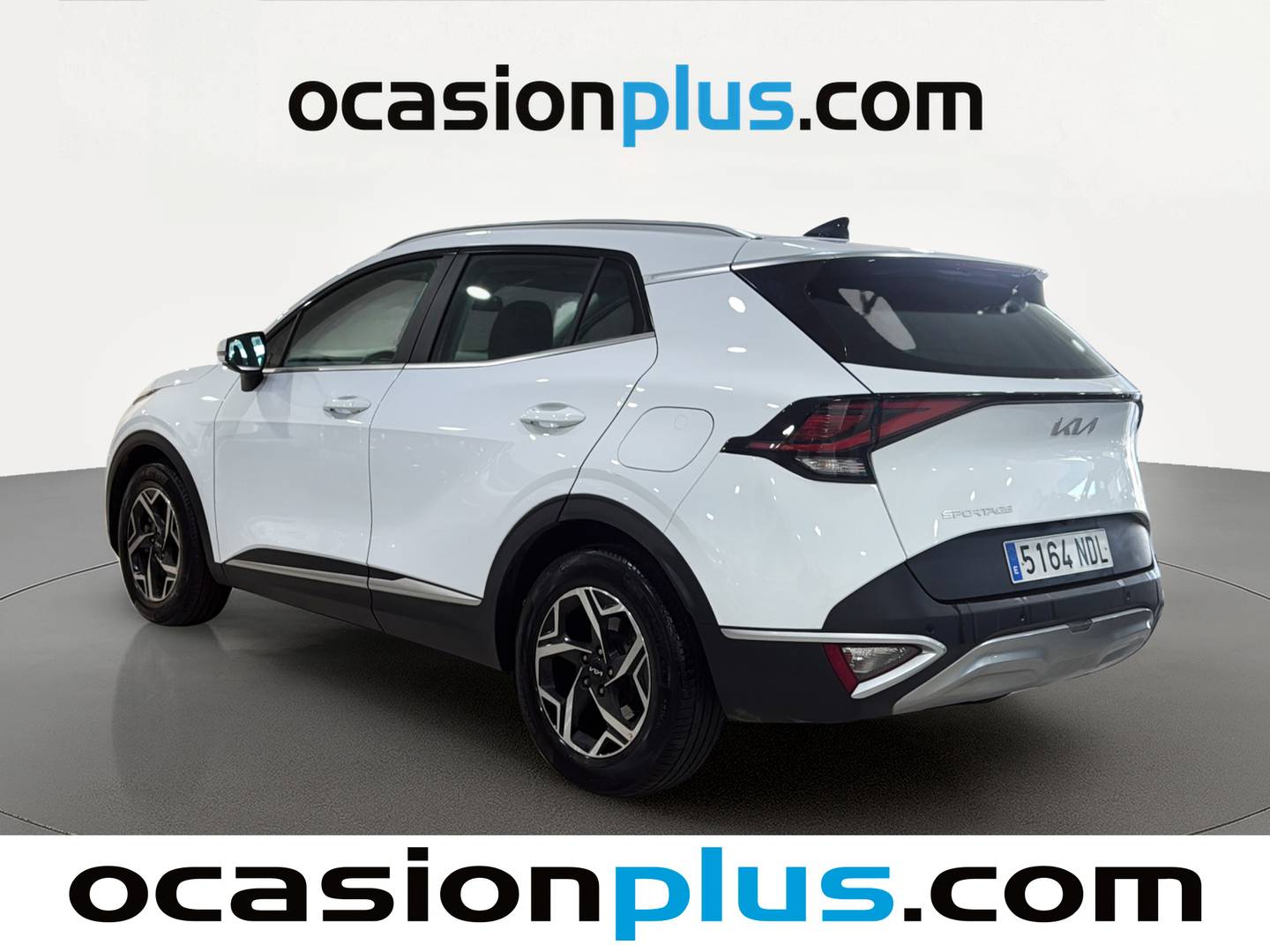 Foto trasera KIA Sportage Kia Sportage 1.6 CRDi MHEV Business 4x2 DCT (136 CV) derecha