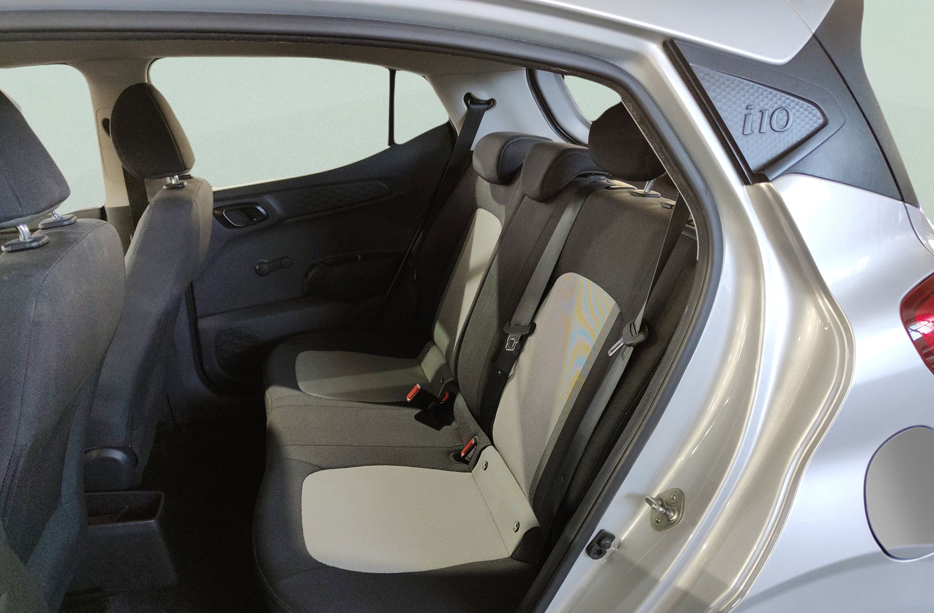 Hyundai i10 1.0 Essence - foto 9