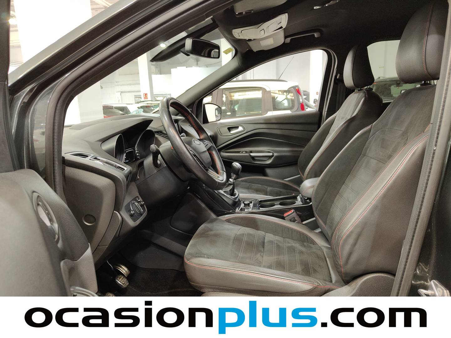 Foto asientos delanteros Ford Kuga Ford Kuga 2.0 TDCI ST-Line 4x2 (150 CV)