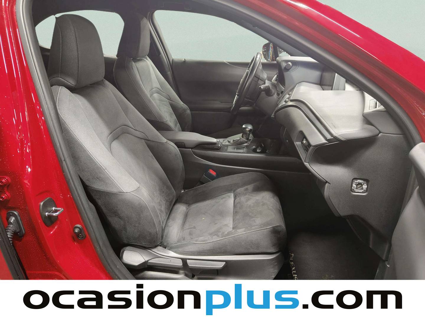 Foto Lexus UX Lexus UX 250h Business 2WD (184 CV)