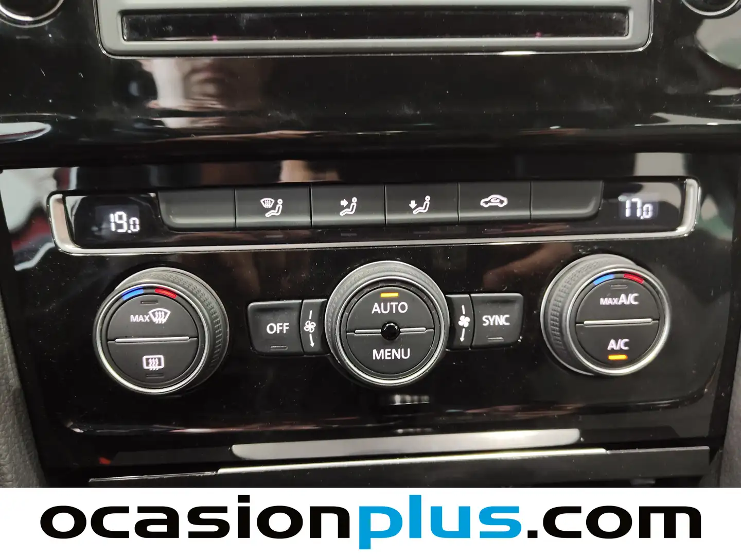 Foto Volkswagen Golf Volkswagen Golf Sport 1.6 TDI BMT (110 CV) Pack R-Line