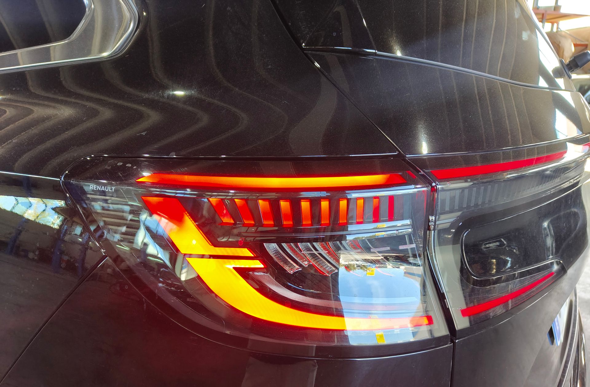 Renault Espace Techno E-Tech full hybrid - foto 15