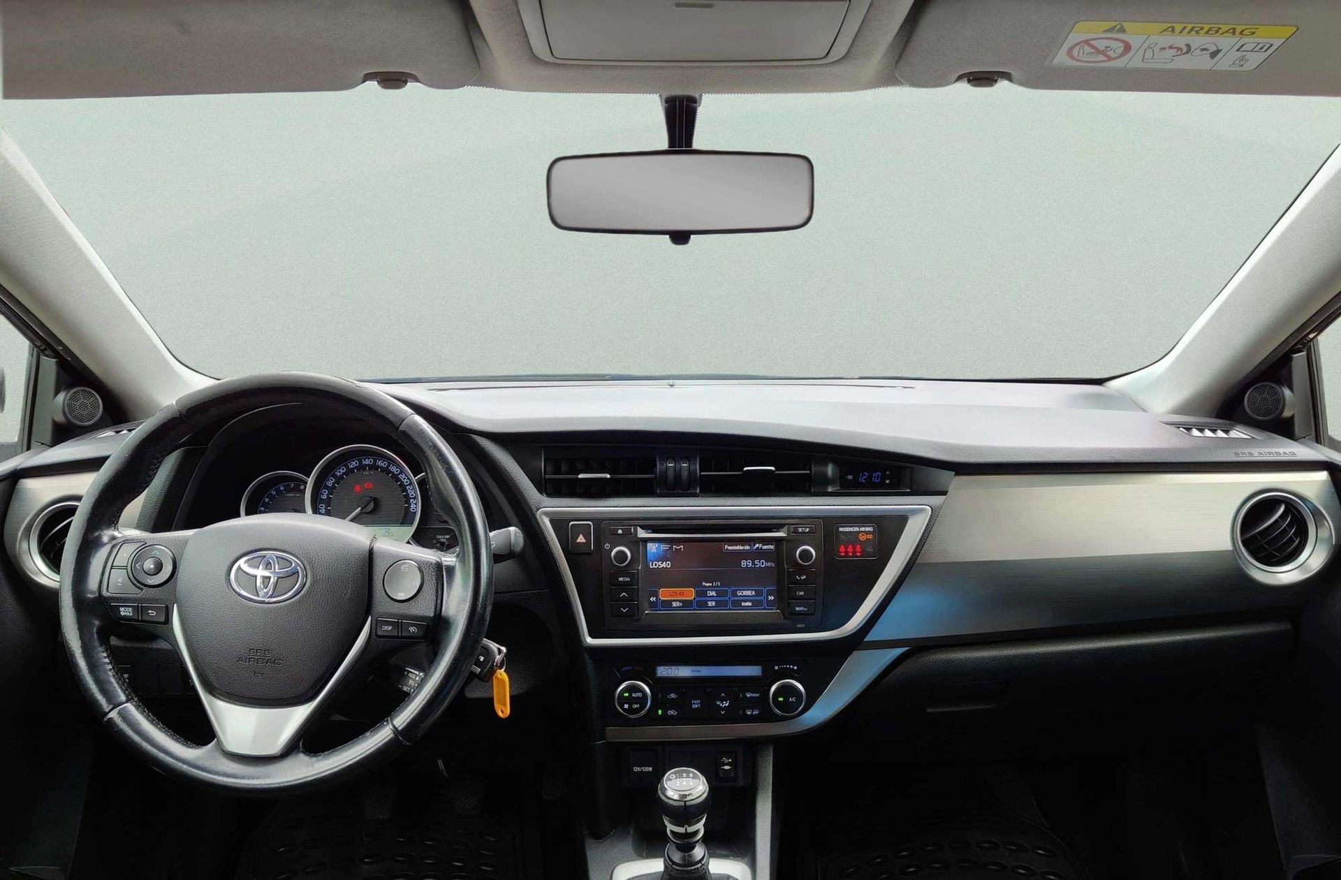 Toyota Auris 130 Active - foto 6