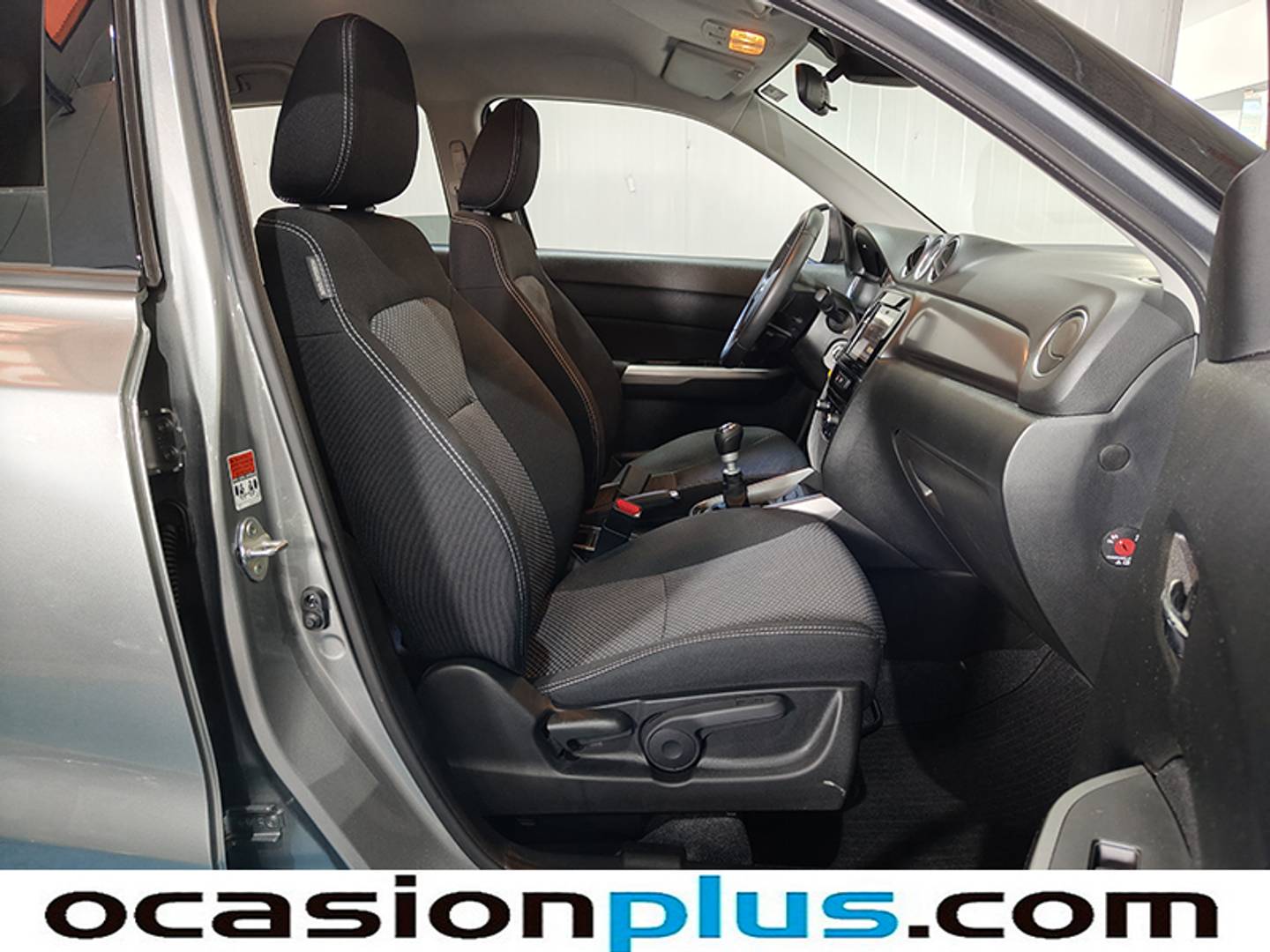 Foto Suzuki Vitara Suzuki Vitara 1.4 Turbo Mild Hybrid GLE (129 CV)