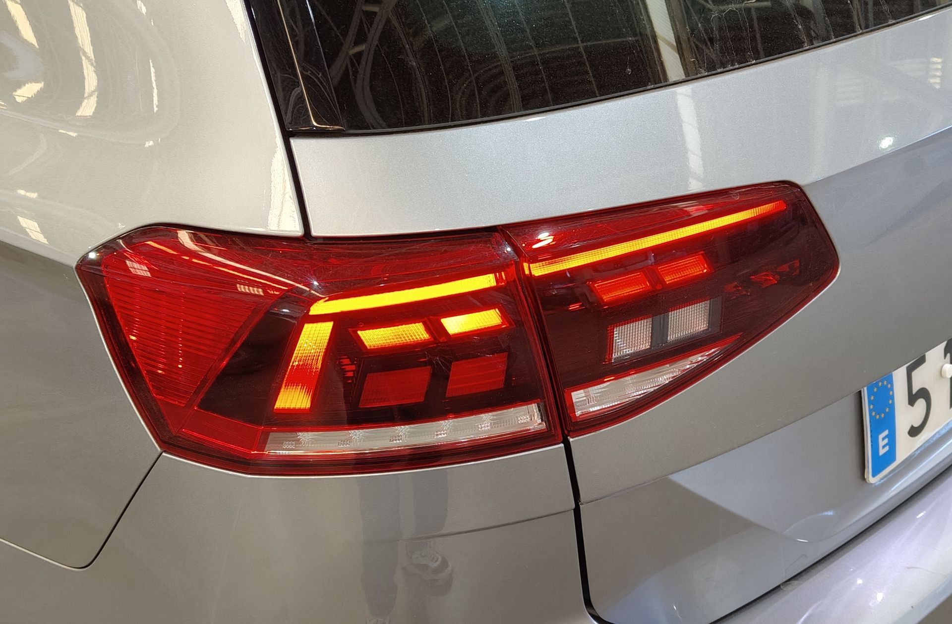 Volkswagen Passat Variant Executive 2.0 TDI DSG - foto 9