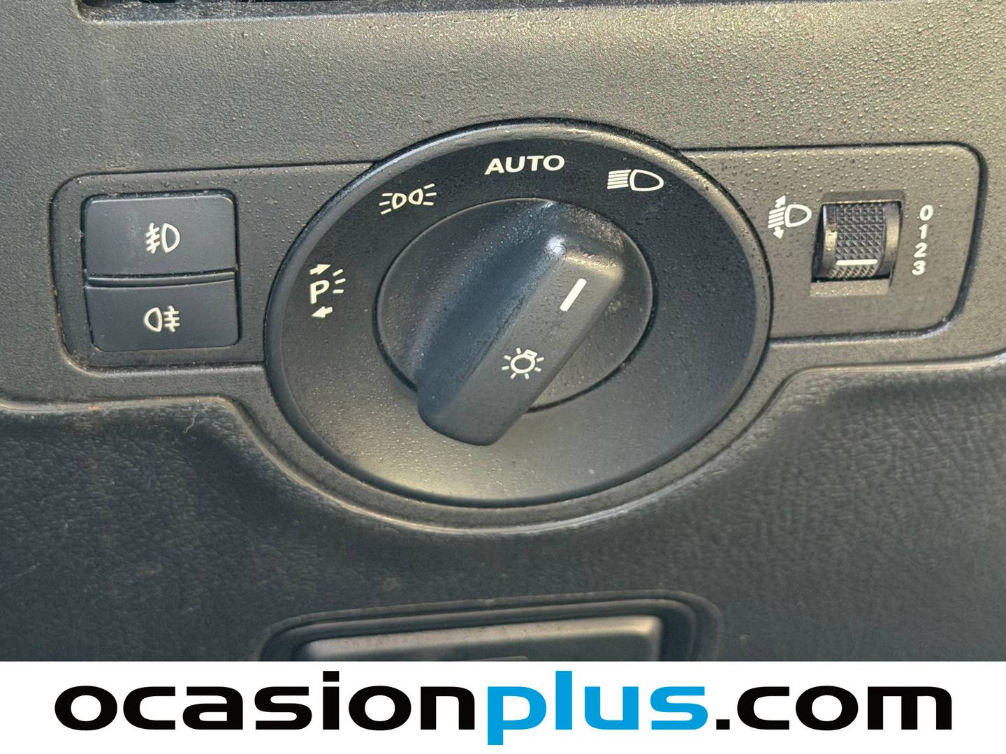 Equipamiento del Mercedes Vito Mercedes Vito Furgon 110 CDI Base Larga (102 CV)