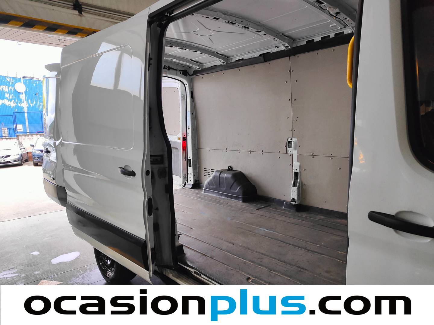 Foto Ford Transit Ford Transit 350 L3H2 Trend FWD (130 CV)
