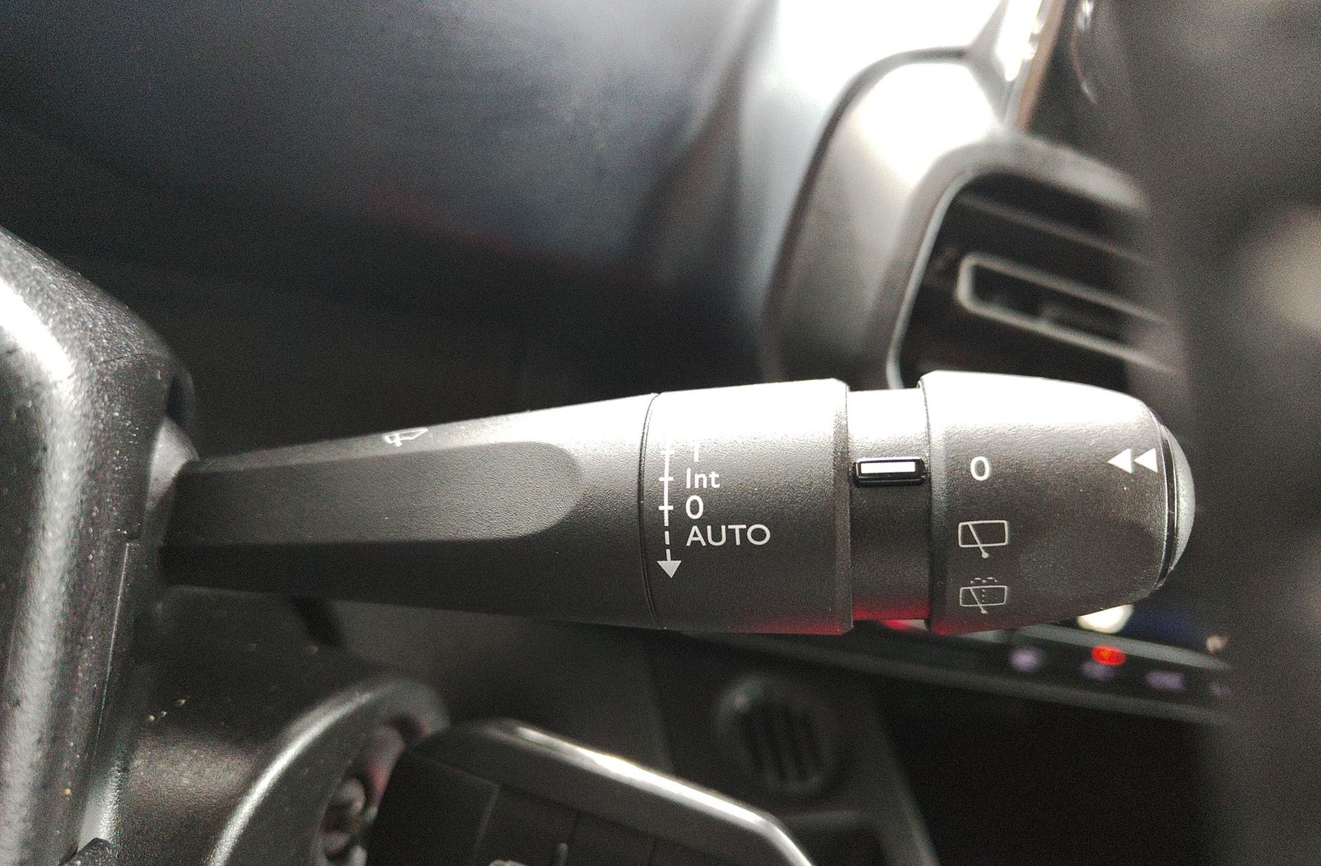 Peugeot Rifter BlueHDi 130 Allure Standard - foto 30