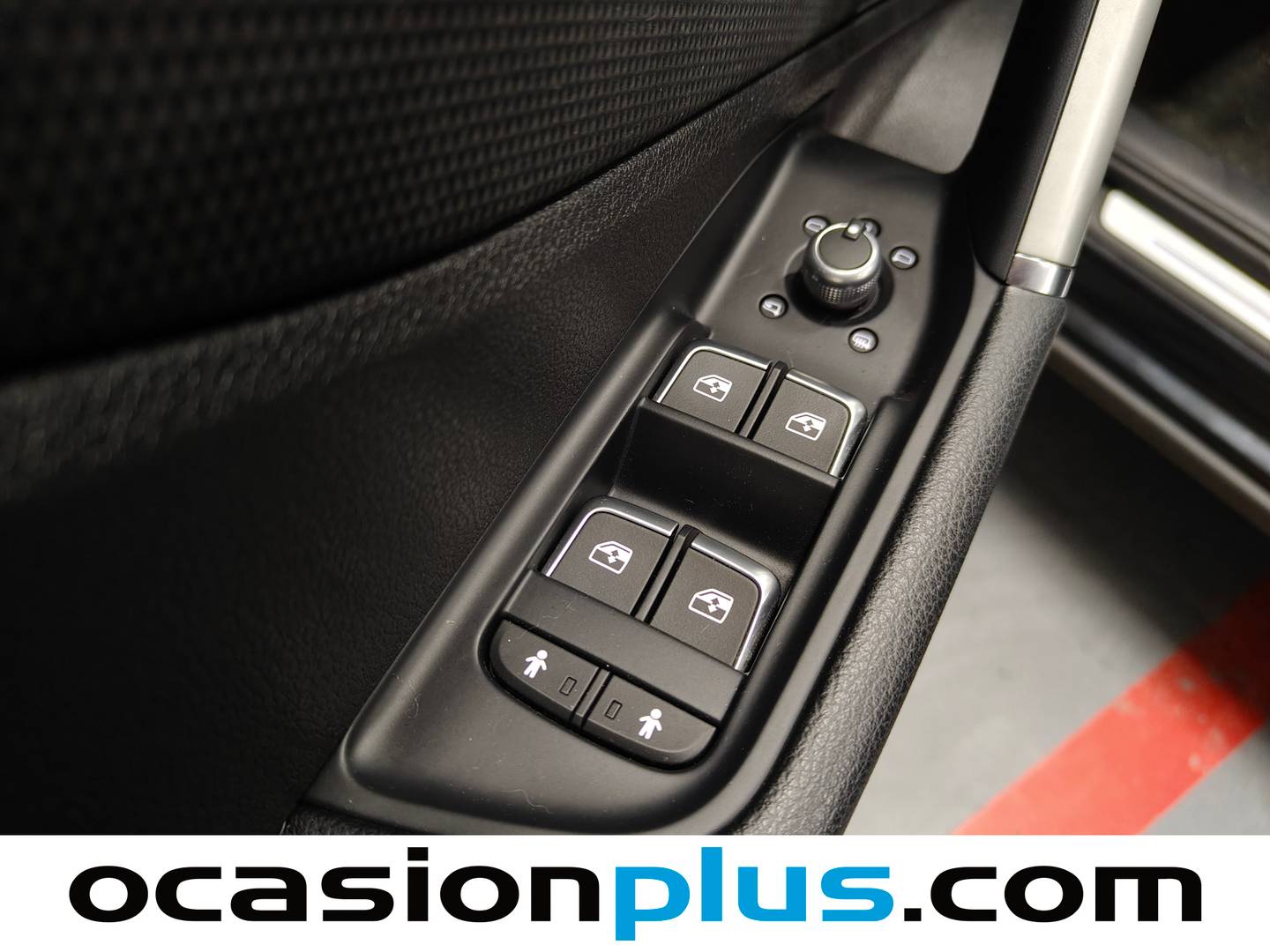 Foto Audi Q2 Audi Q2 S line 30 TFSI 81 kW (110 CV)