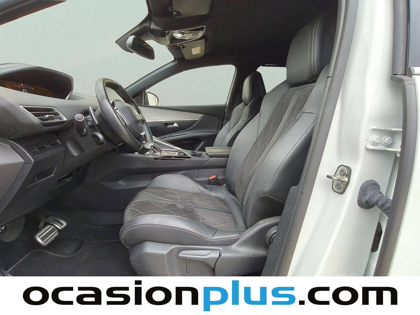 Foto asientos delanteros Peugeot 5008 Peugeot 5008 BlueHDi 180 S&S GT EAT8 (180 CV) 7 Plazas