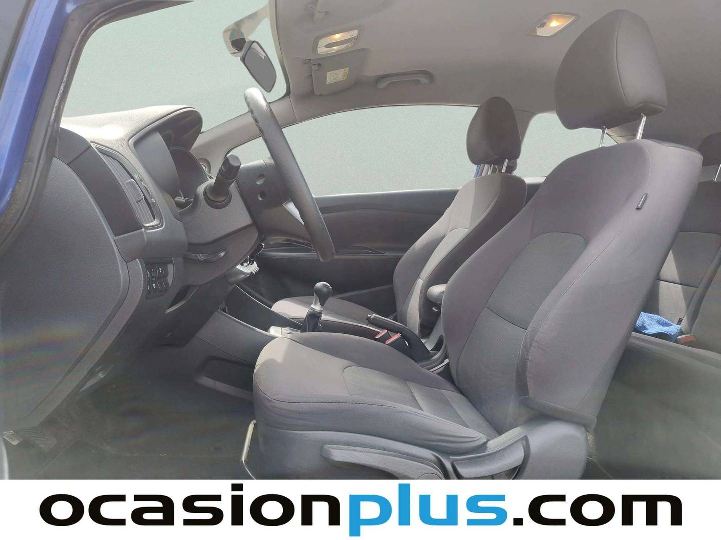 Foto asientos delanteros KIA Rio KIA Rio 1.2 CVVT Concept (85 CV)