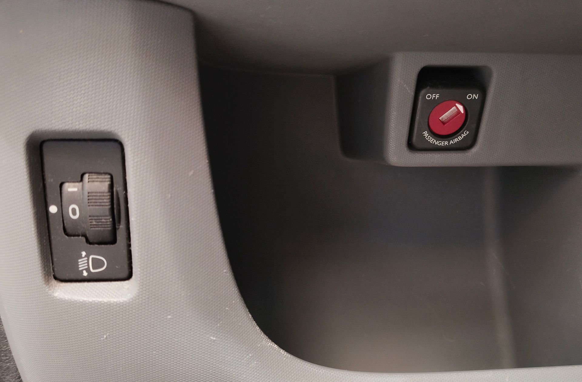 Toyota Aygo 1.0 VVT-i Connect - foto 26