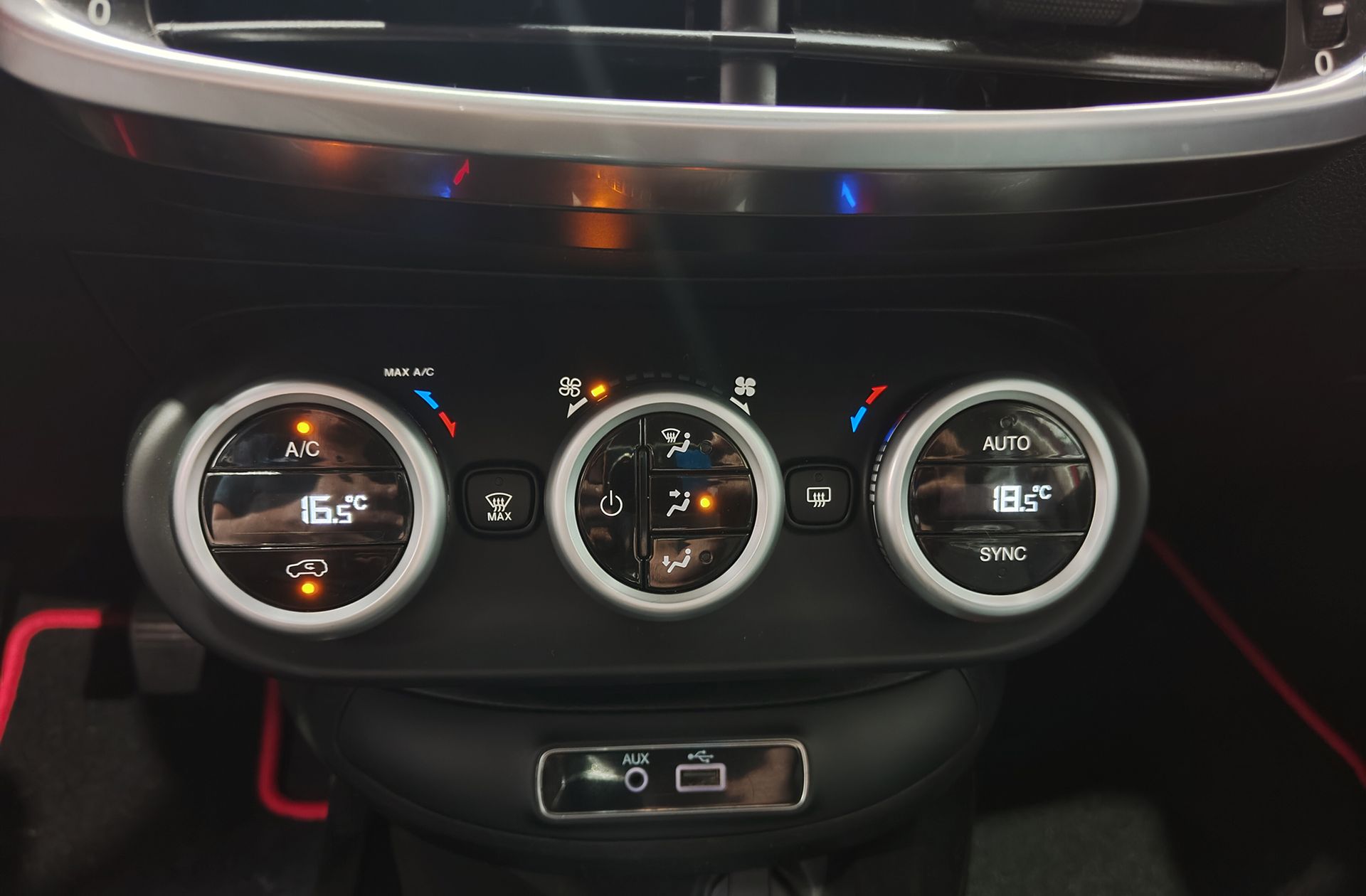 Fiat 500X 1.4 MultiAir Lounge 4x2 - foto 30