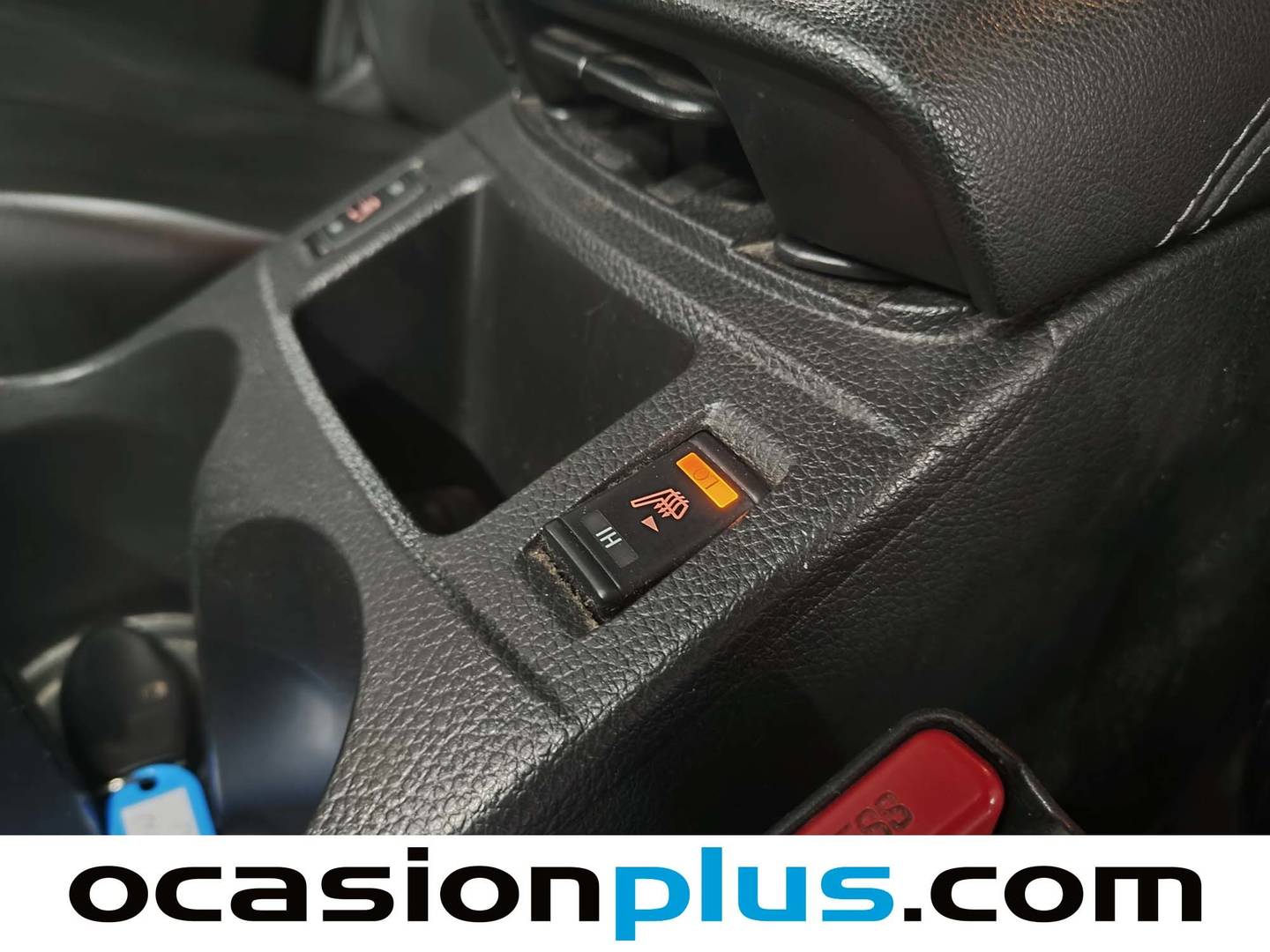 Equipamiento del Nissan QASHQAI Nissan Qashqai dCi 130 Tekna 4x2 XTronic (130 CV)