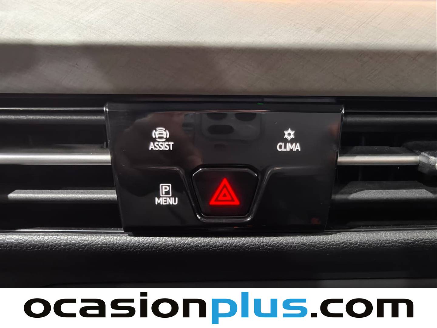 Volkswagen Golf Volkswagen Golf Life 1.0 eTSI (110 CV) DSG de segunda mano