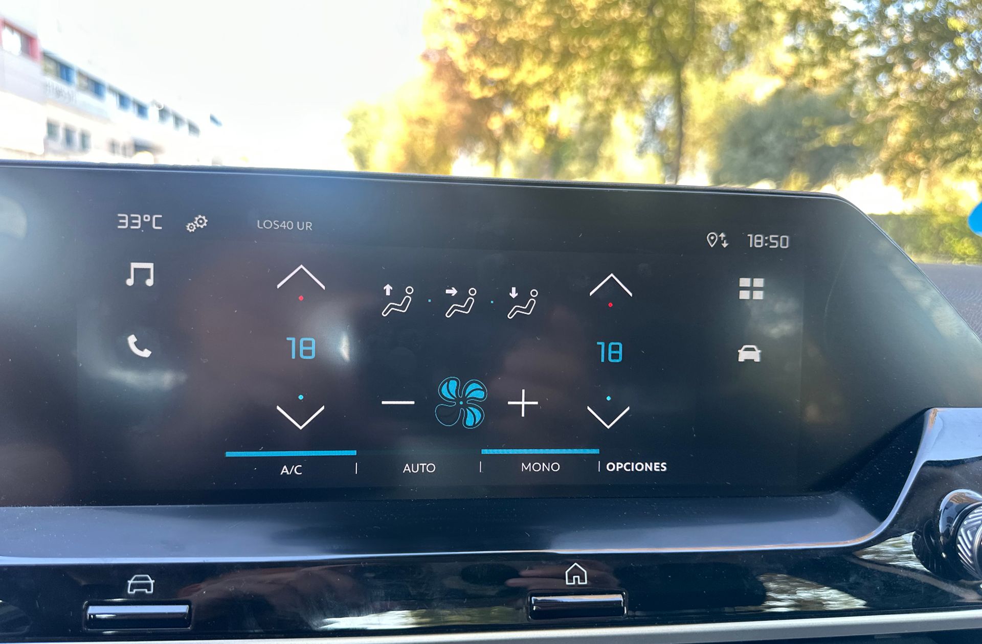 Citroën C4 X Hybrid 136 e-DCS6 Plus - foto 28