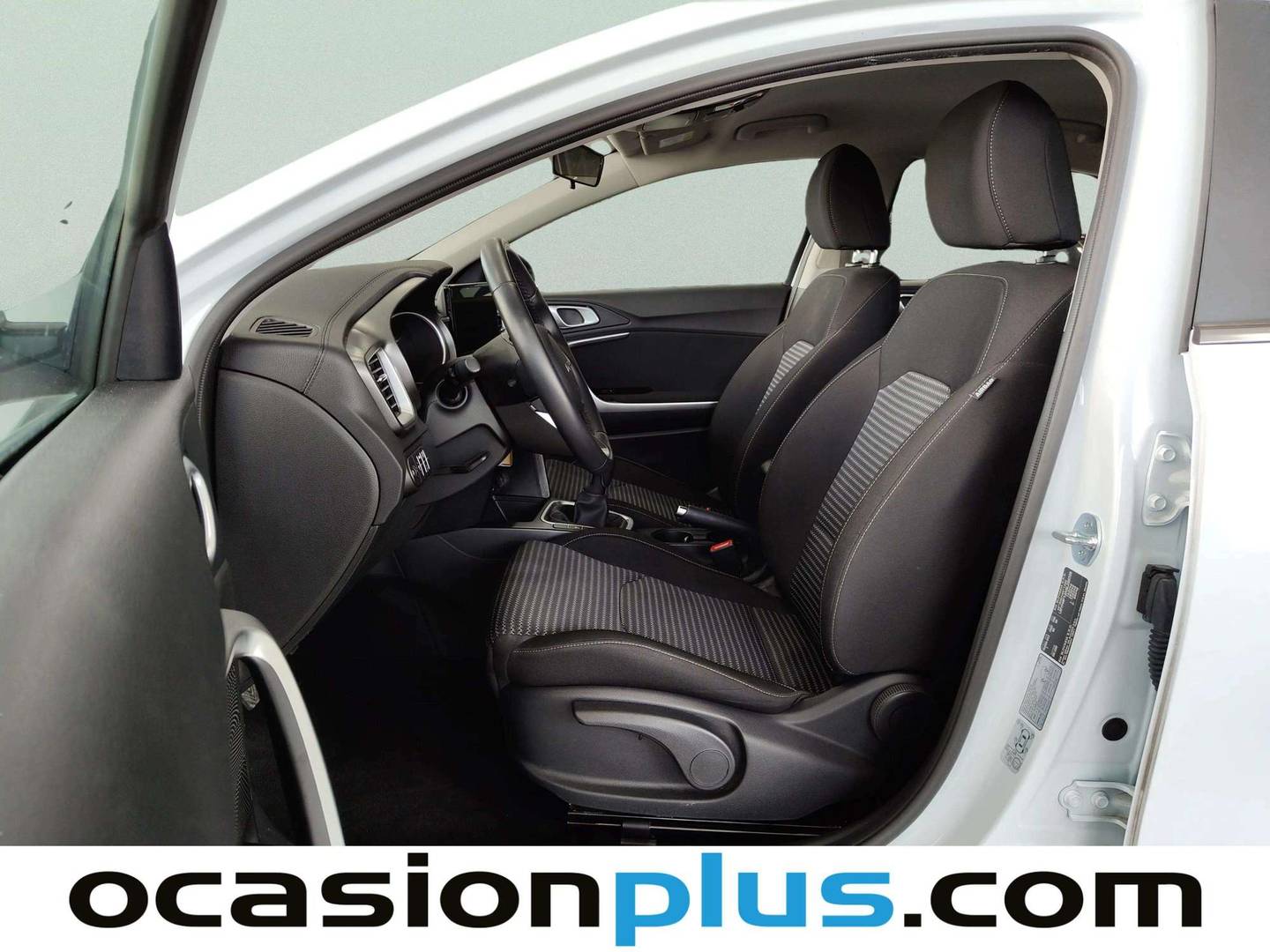 Foto asientos delanteros KIA XCeed KIA XCeed 1.0 T-GDi Drive (100 CV)