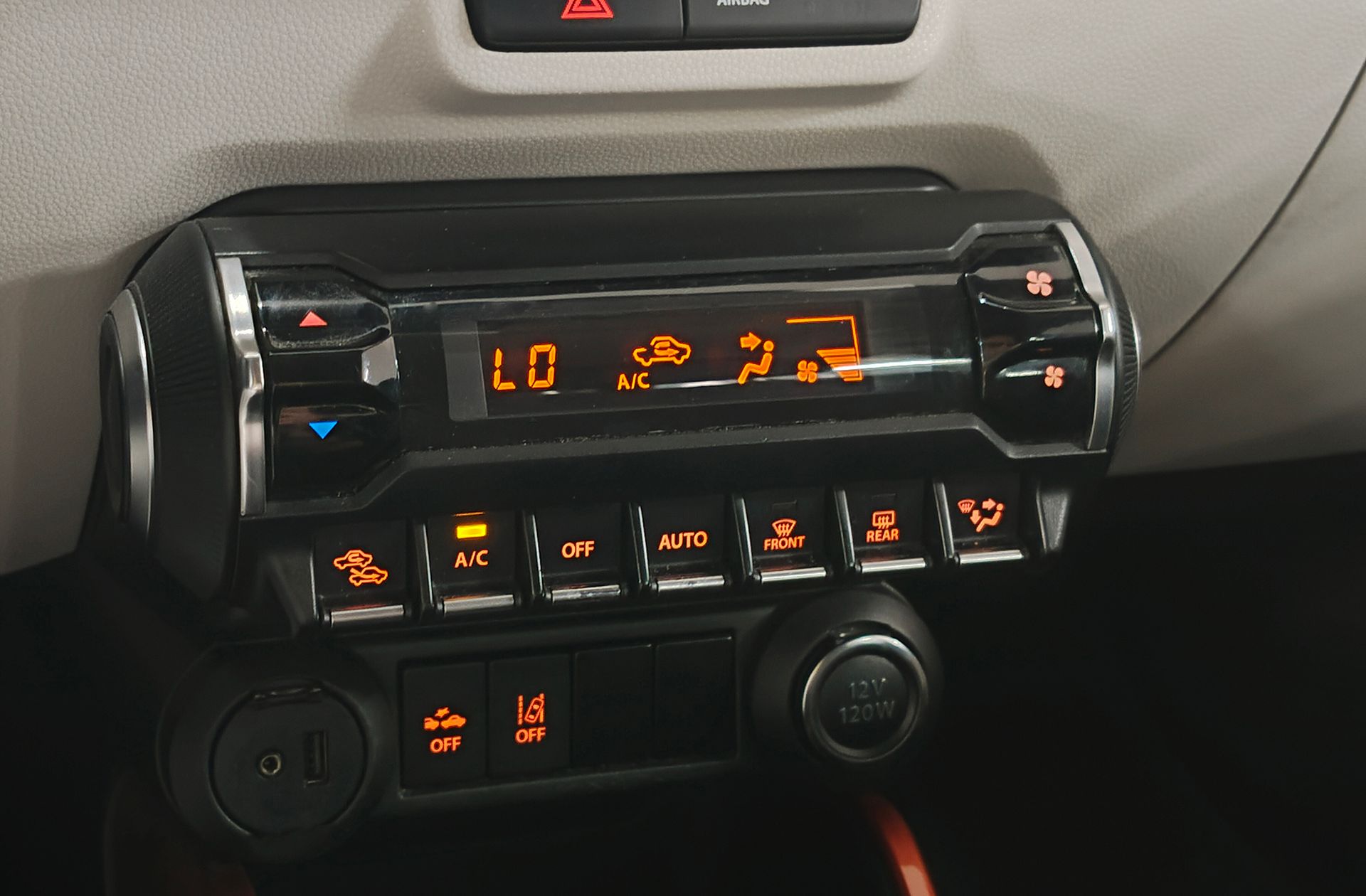 Suzuki Ignis 1.2 GLX - foto 29