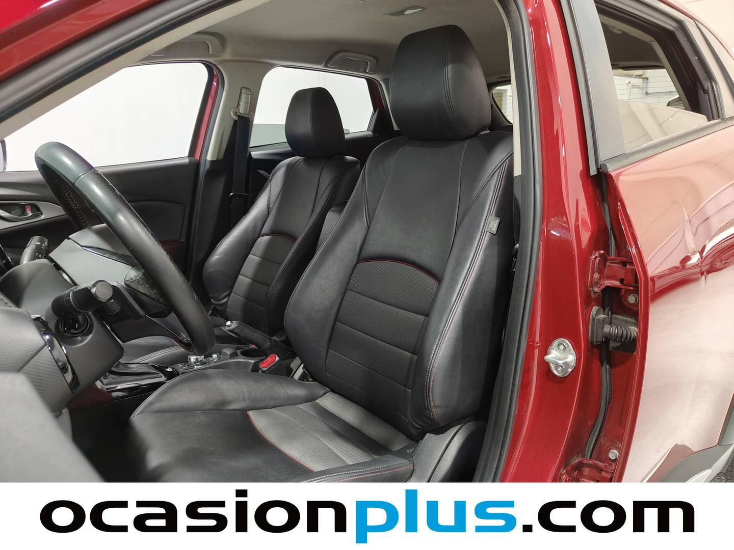 Foto asientos delanteros Mazda CX-3 Mazda CX-3 2.0 SKYACTIV GE i-Eloop Luxury 4WD AT (150 CV)