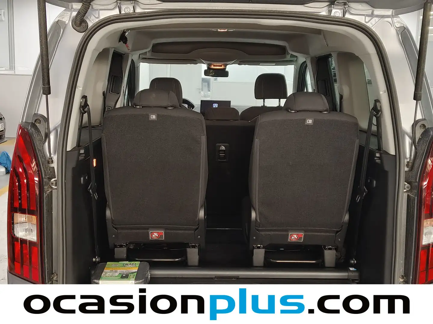 Foto Peugeot Rifter Peugeot Rifter BlueHDi 130 GT Long EAT8 (130 CV) 7 Plazas