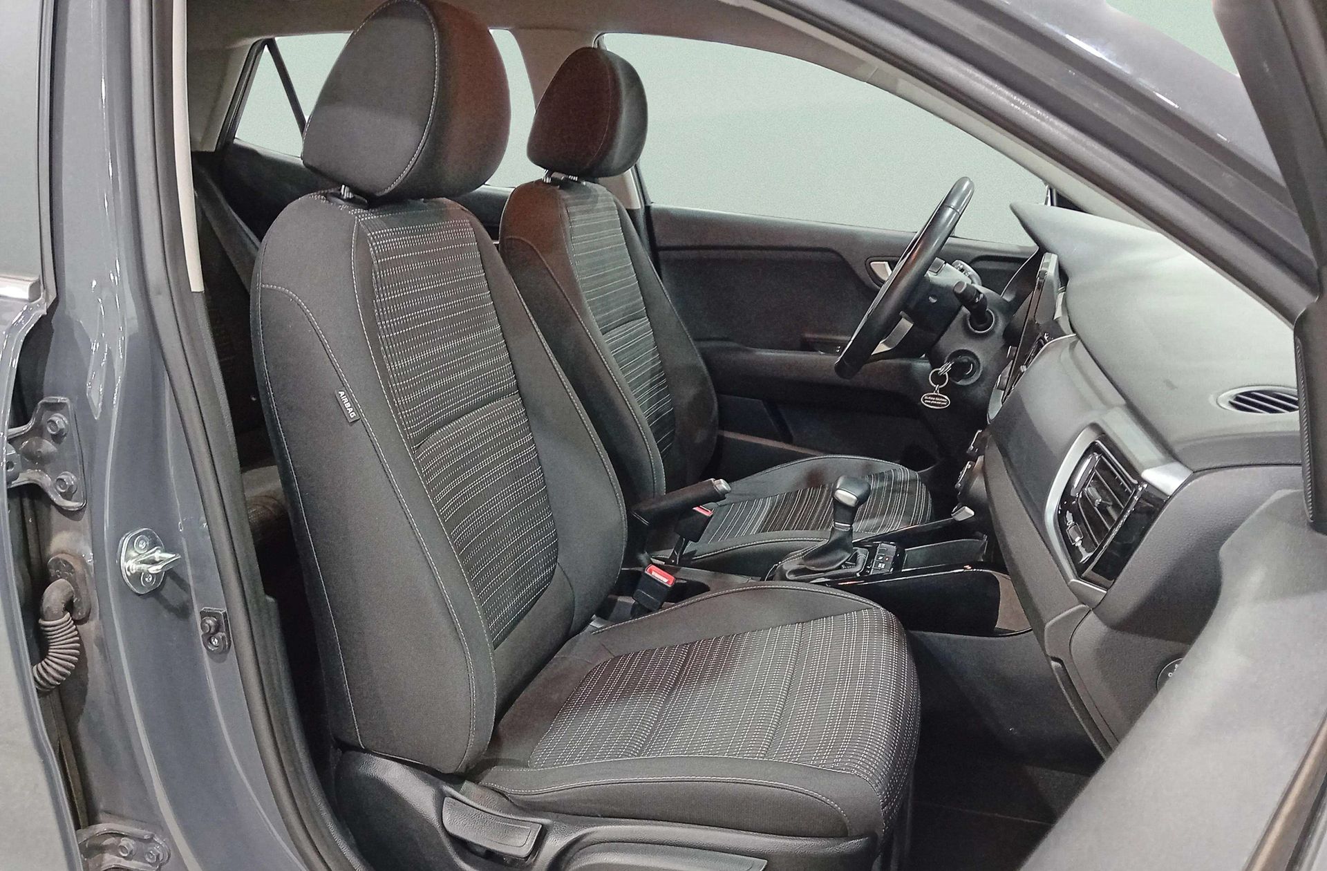 Kia Stonic 1.0 T-GDi MHEV Drive DCT - foto 17