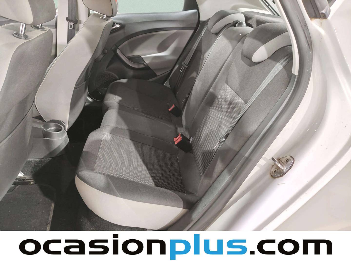 Foto asientos traseros Seat Ibiza Seat Ibiza 1.4 TDI CR S&S Style  (105 CV)
