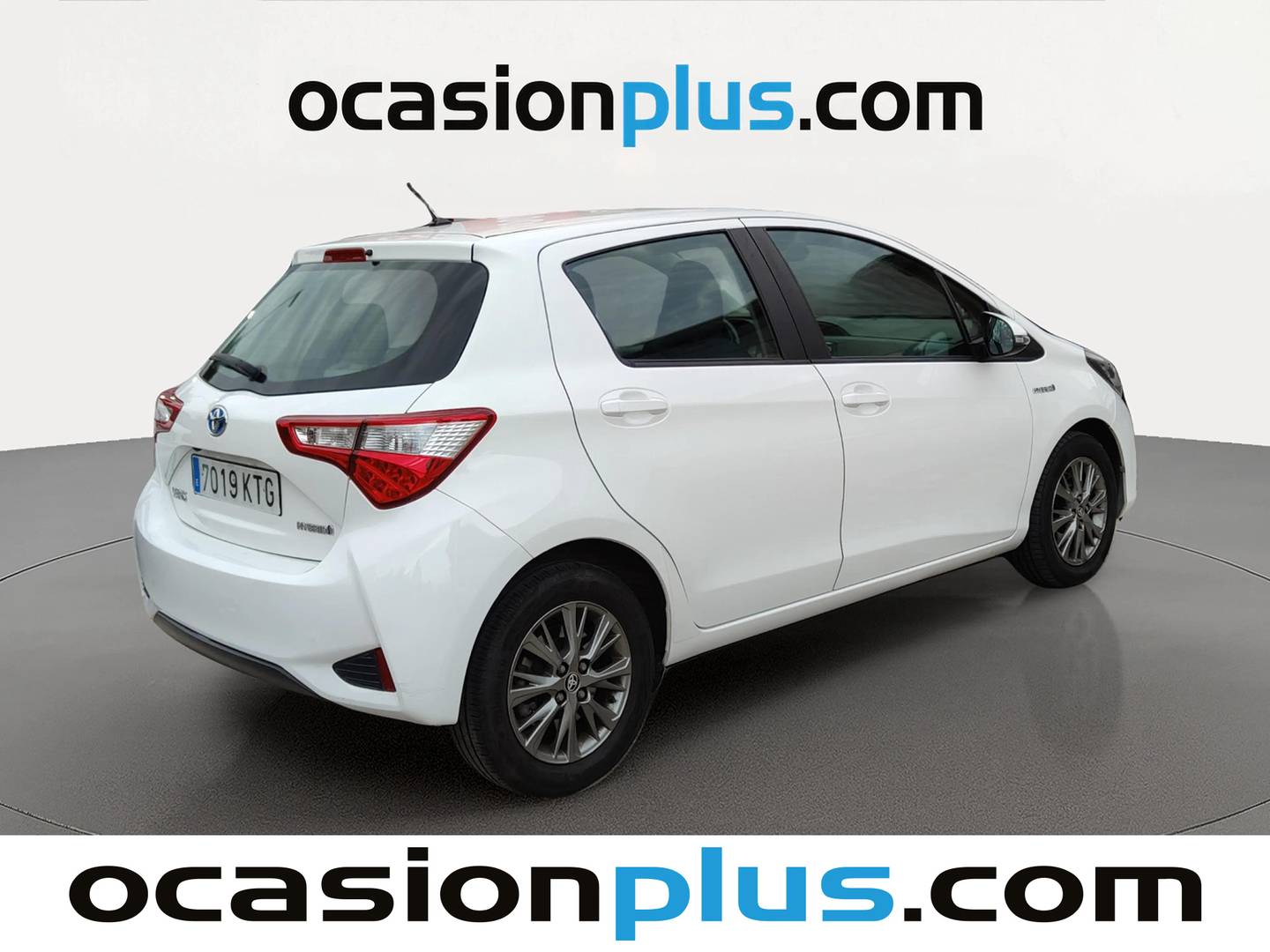 Foto trasera Toyota Yaris Toyota Yaris 1.5 100H Active Tech (100 CV) derecha