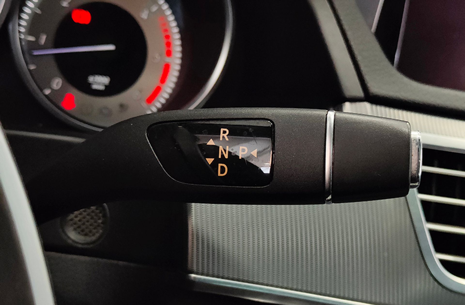 Mercedes-Benz Clase E E 300 BlueTEC Hybrid Avantgarde - foto 5