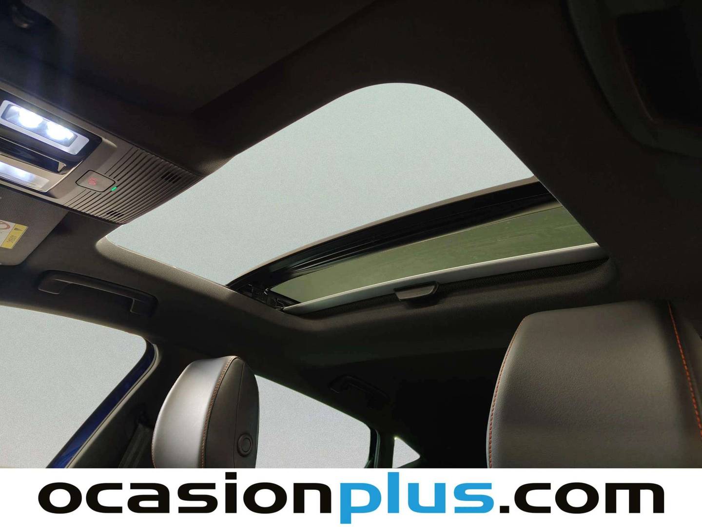 Foto asientos delanteros Seat León Seat León 2.0 TDI S&S FR Go XL DSG (150 CV)