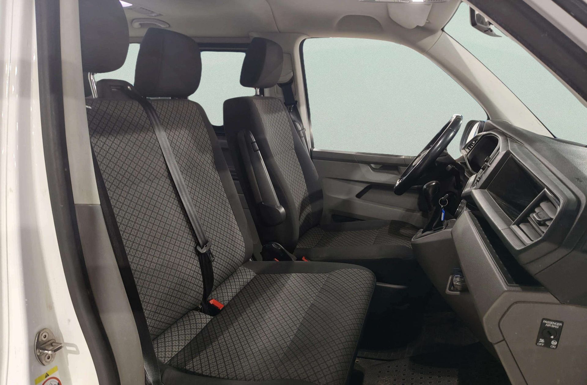Volkswagen Caravelle Origin Batalla Corta 2.0 TDI BMT 4Motion DSG 9 plazas - foto 15