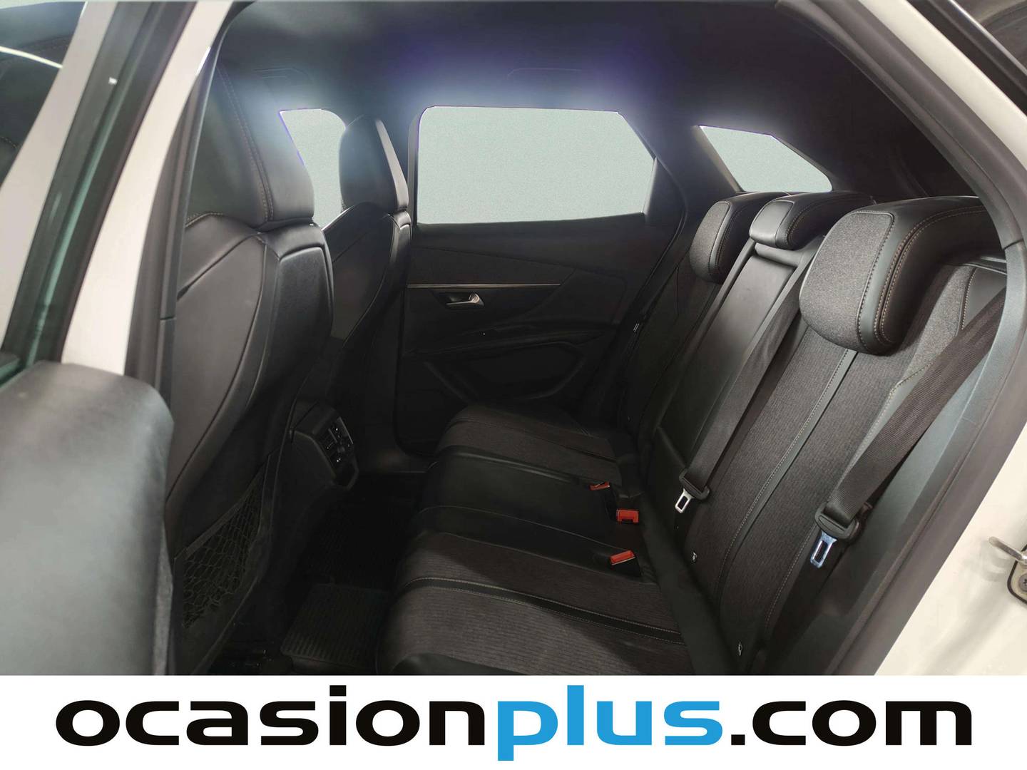 Foto asientos traseros Peugeot 3008 Peugeot 3008 THP 165 GT Line S&S Auto (165 CV)