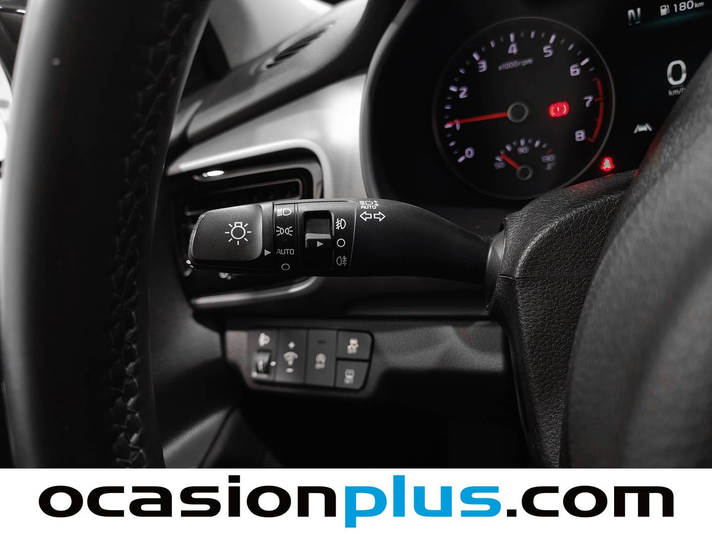 Acabados KIA Stonic Kia Stonic 1.0 T-GDi MHEV Drive iMT (120 CV)