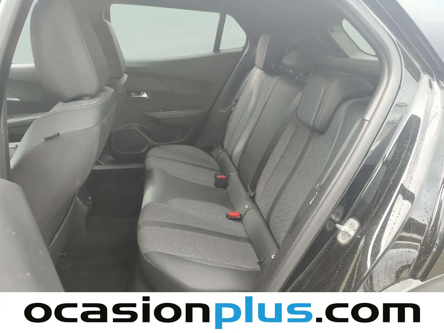 Foto Peugeot 2008 Peugeot 2008 PureTech 100 S&S Allure (100 CV)