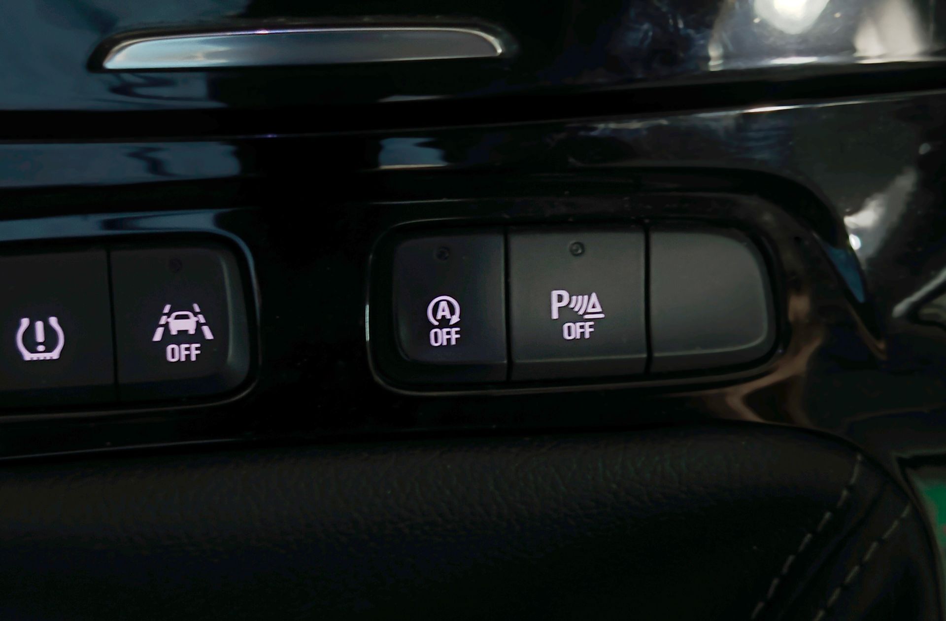 Opel Grandland 1.2 Turbo Selective - foto 8