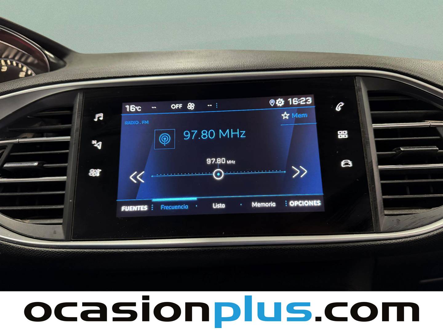 Foto Peugeot 308 Peugeot 308 BlueHDi 100 Style (100 CV)