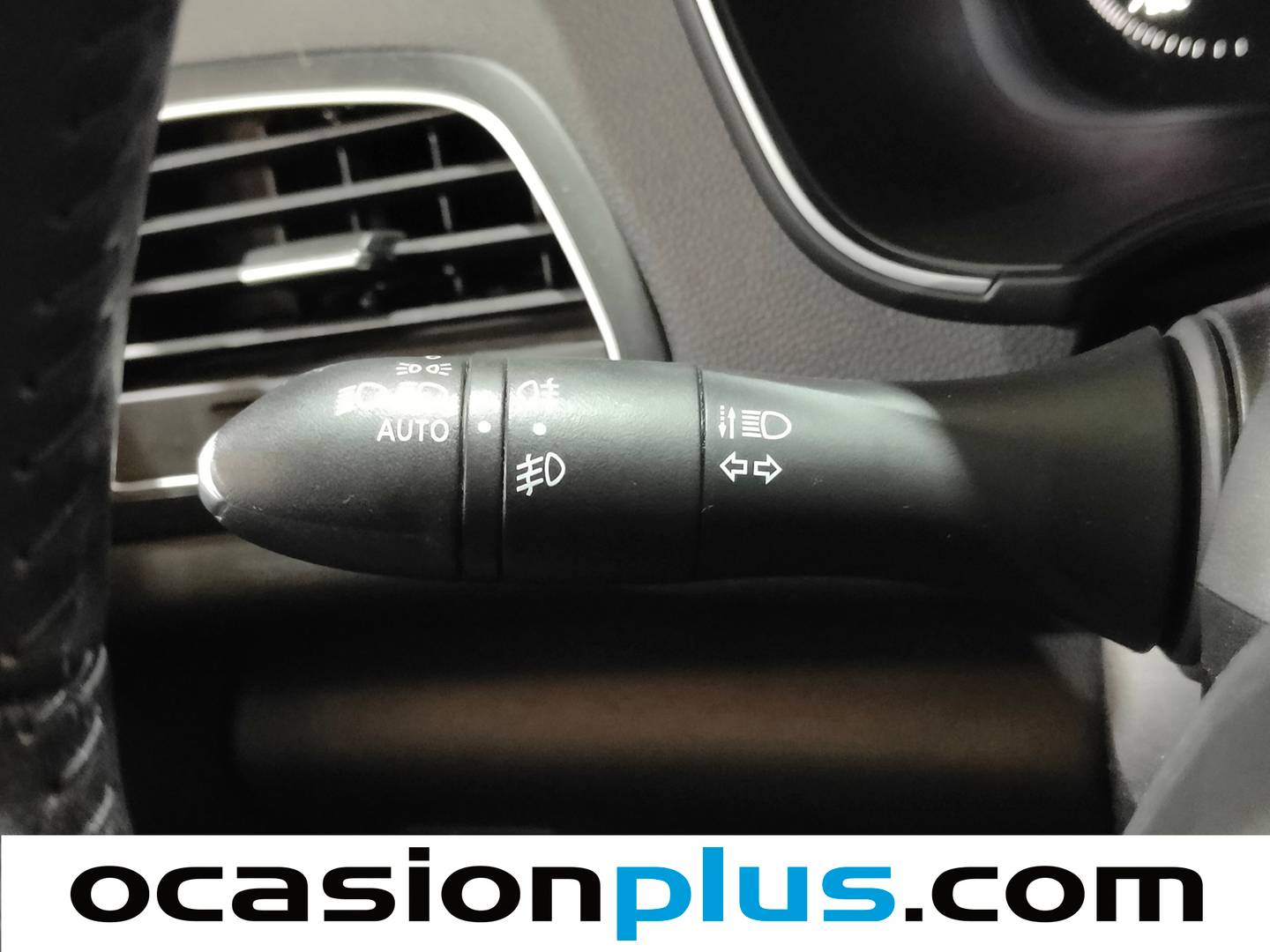 Foto Renault Mégane Renault Megane Zen Energy TCe (130 CV)