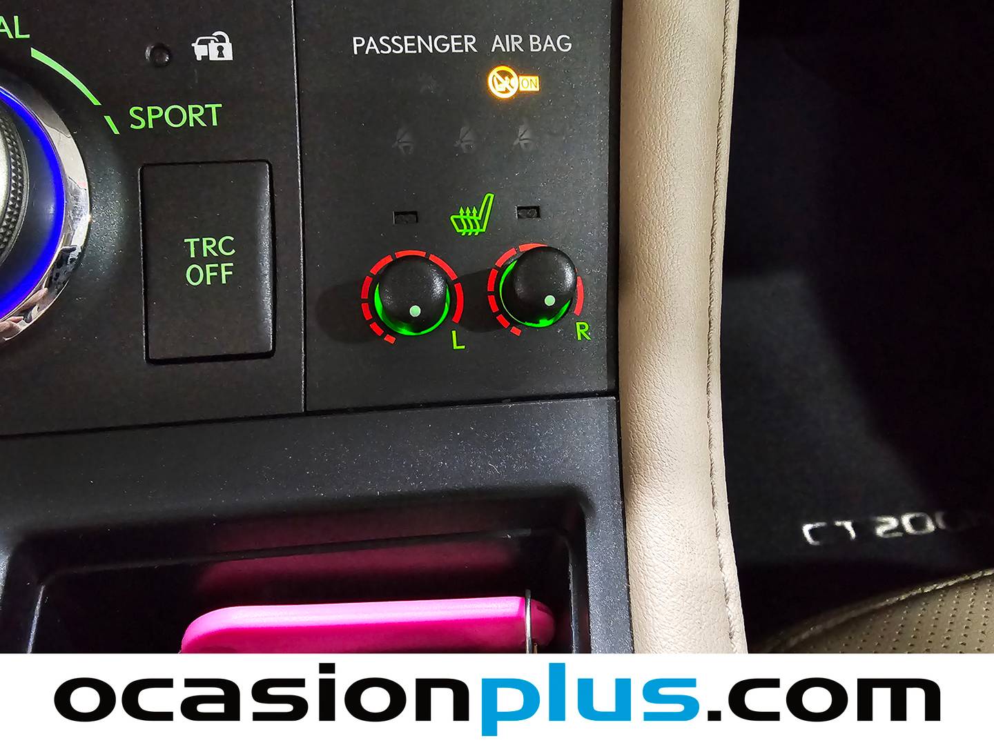 Extras del Lexus CT Lexus CT 200h Luxury (136 CV)