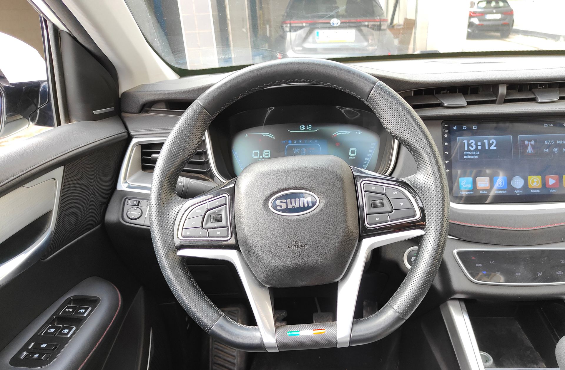 SWM G01 1.5T Luxury - foto 20