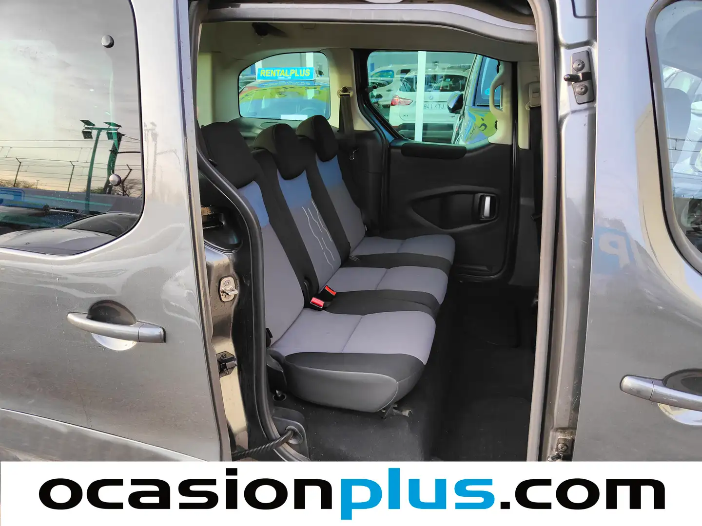 Foto Peugeot Partner Peugeot Partner Tepee BlueHDi 100 Active (100 CV)