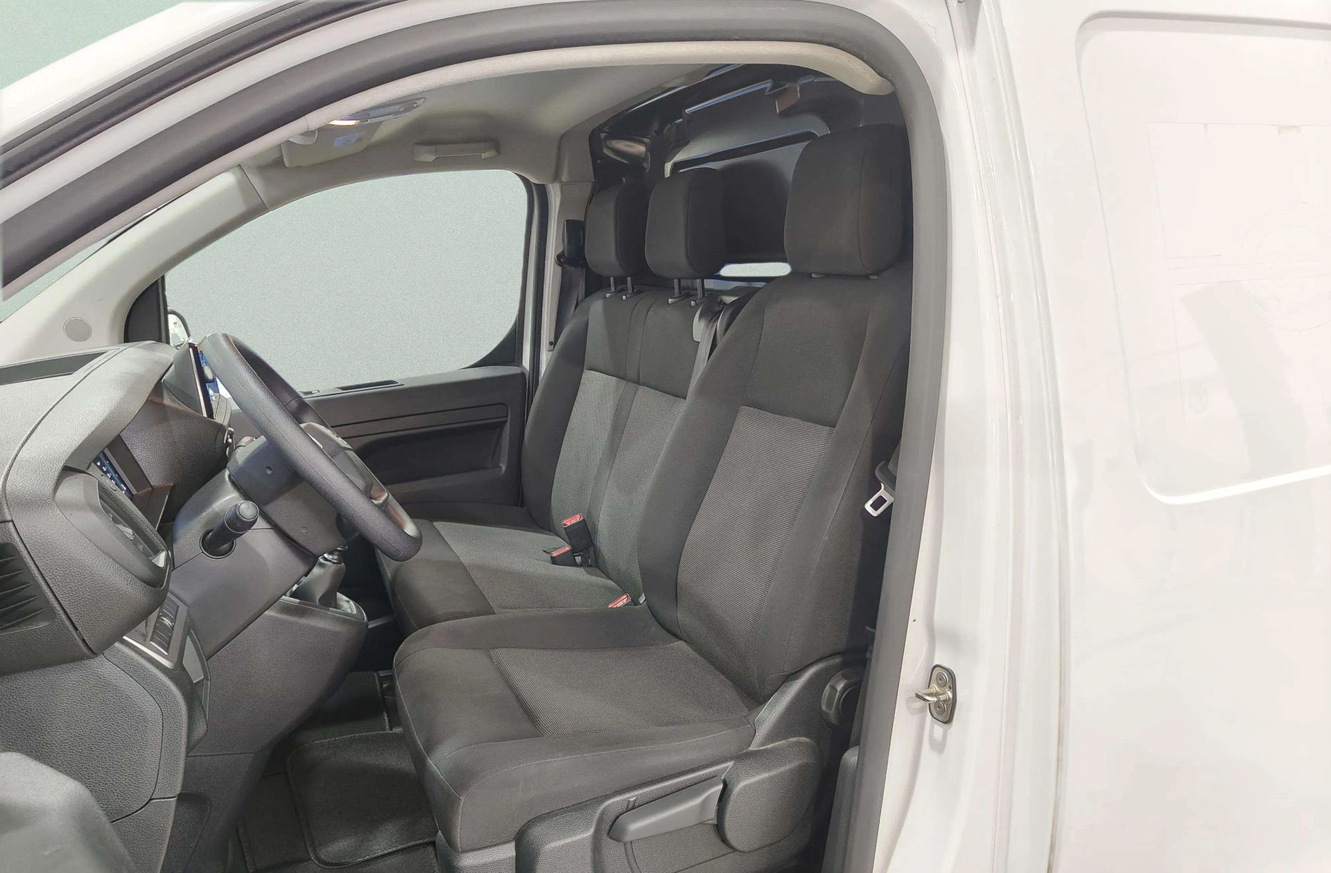 Opel Vivaro Furgon BlueHDi 120 3 plazas - foto 10
