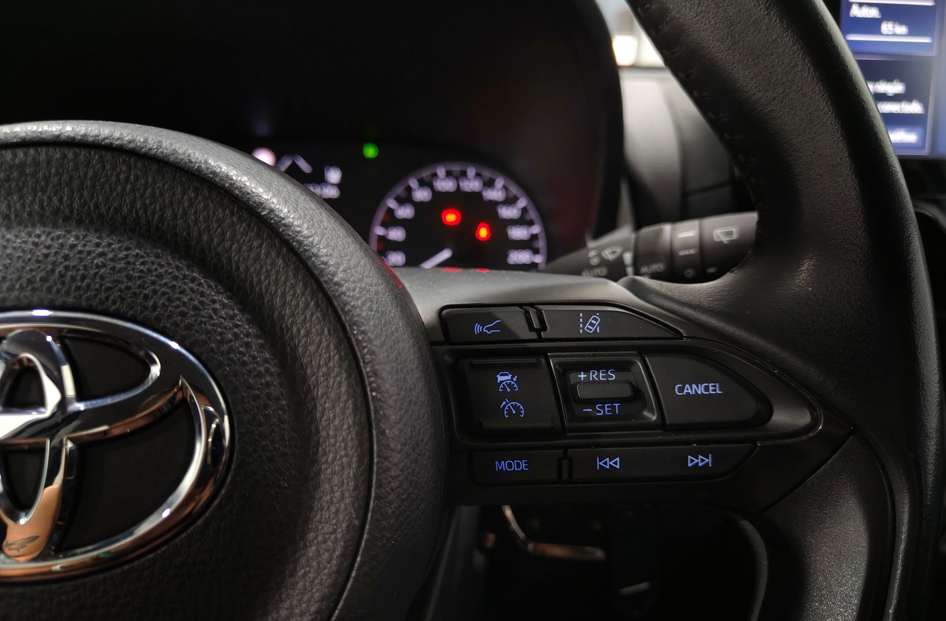 Toyota Yaris 1.5 S-Edition - foto 25