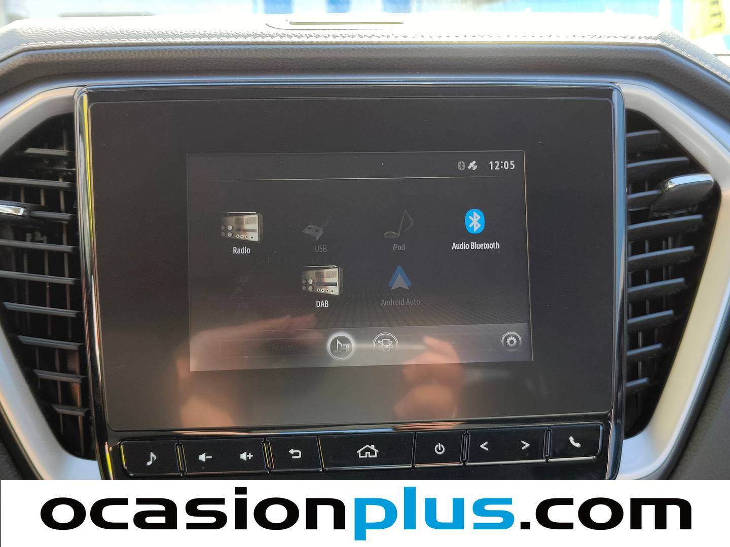 Foto Isuzu D-Max Isuzu D-Max 1.9 Space 4X4 A/T (163 CV)