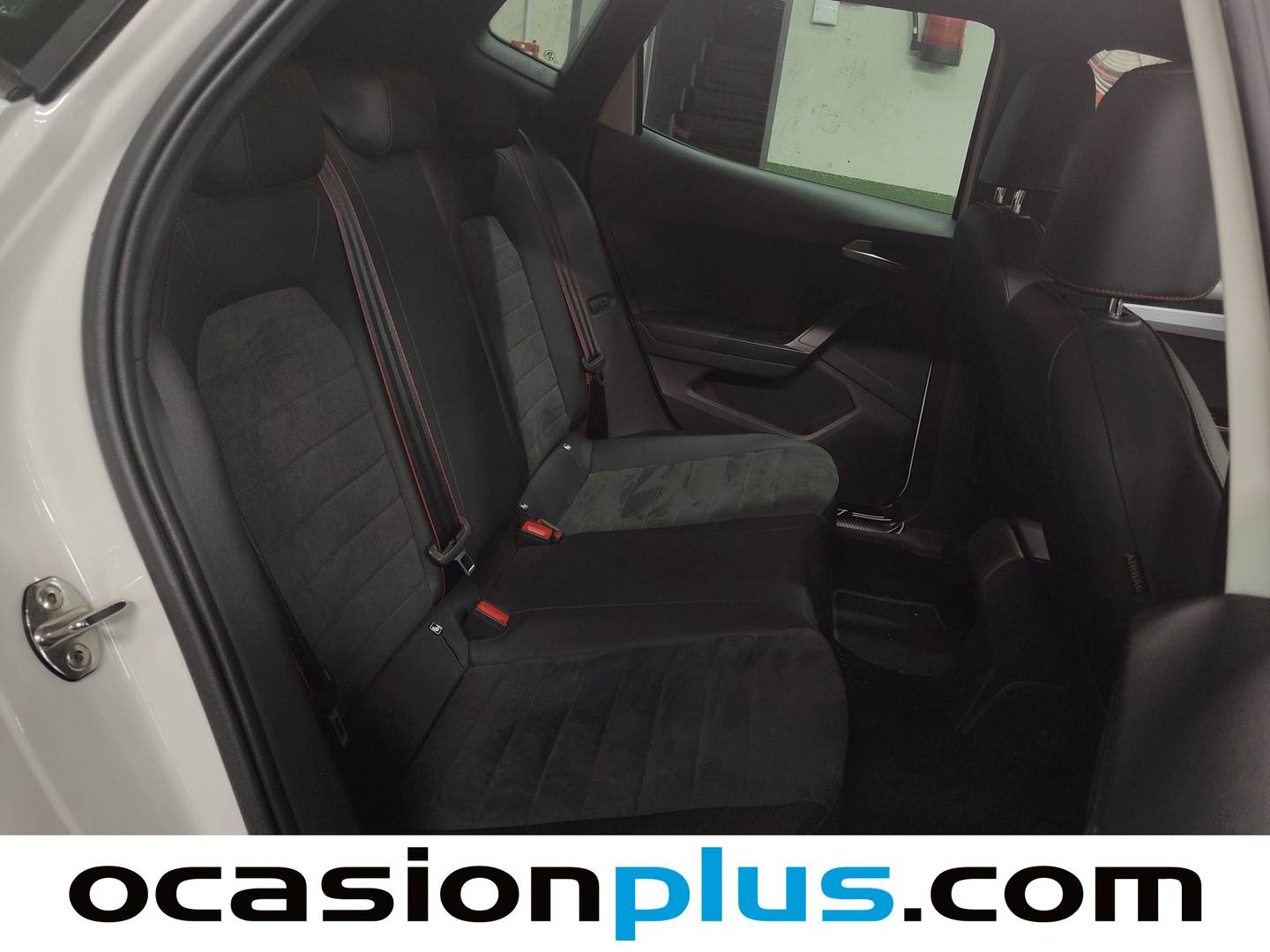 Foto asientos traseros Seat Arona Seat Arona 1.0 TSI S&S FR XL DSG (110 CV)