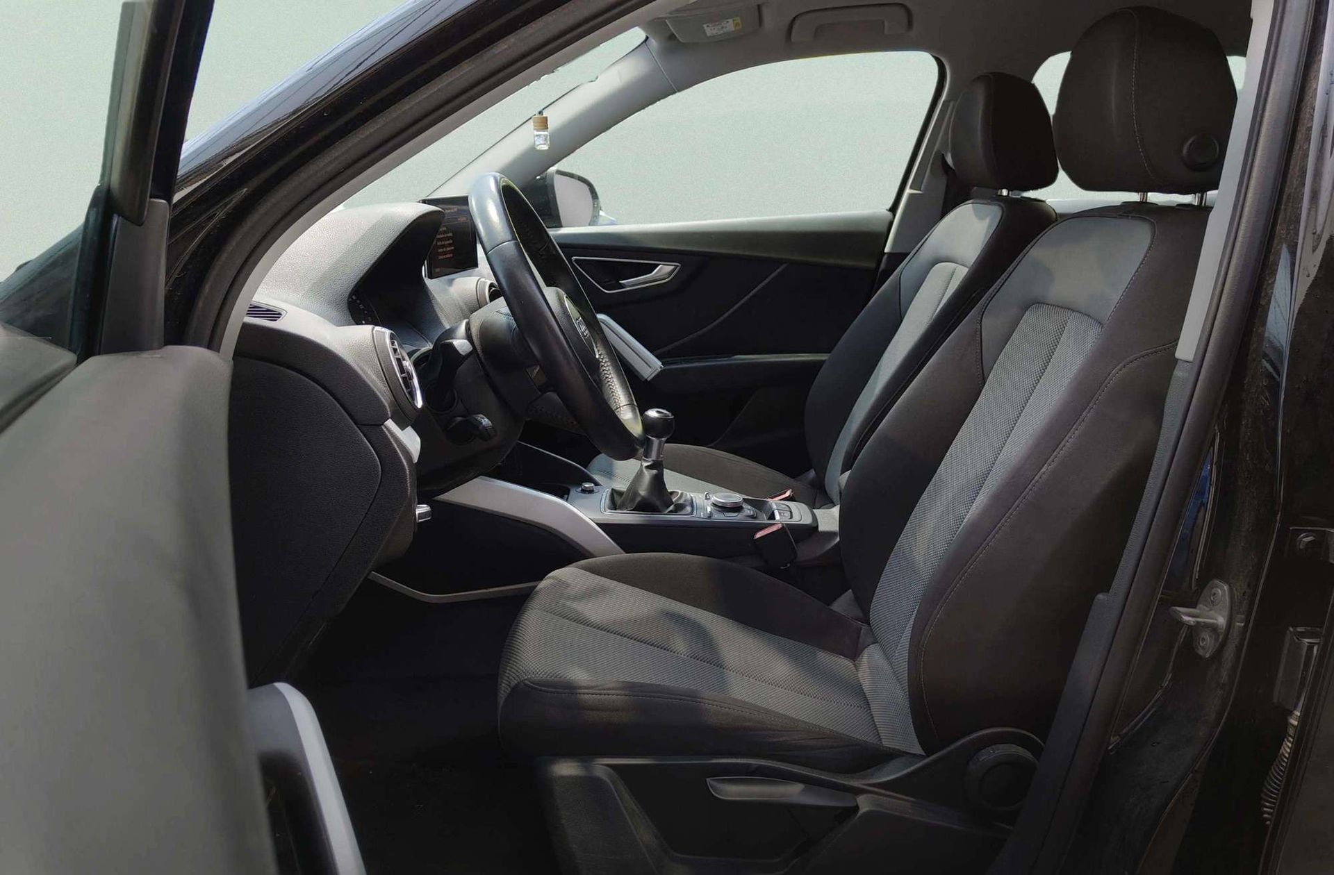 Audi Q2 design 30 TDI - foto 9