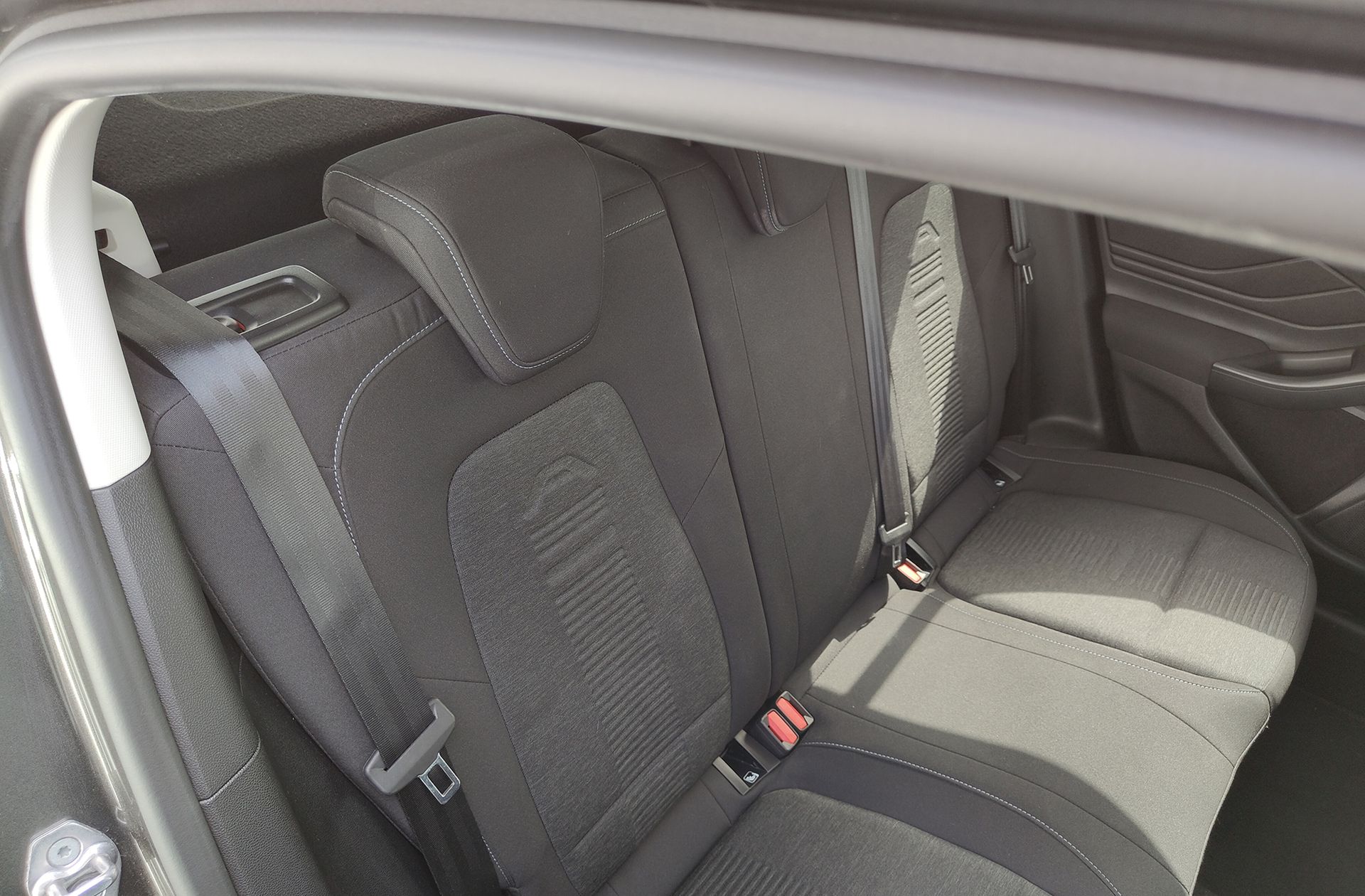Ford Focus 1.0 EcoBoost Active - foto 15
